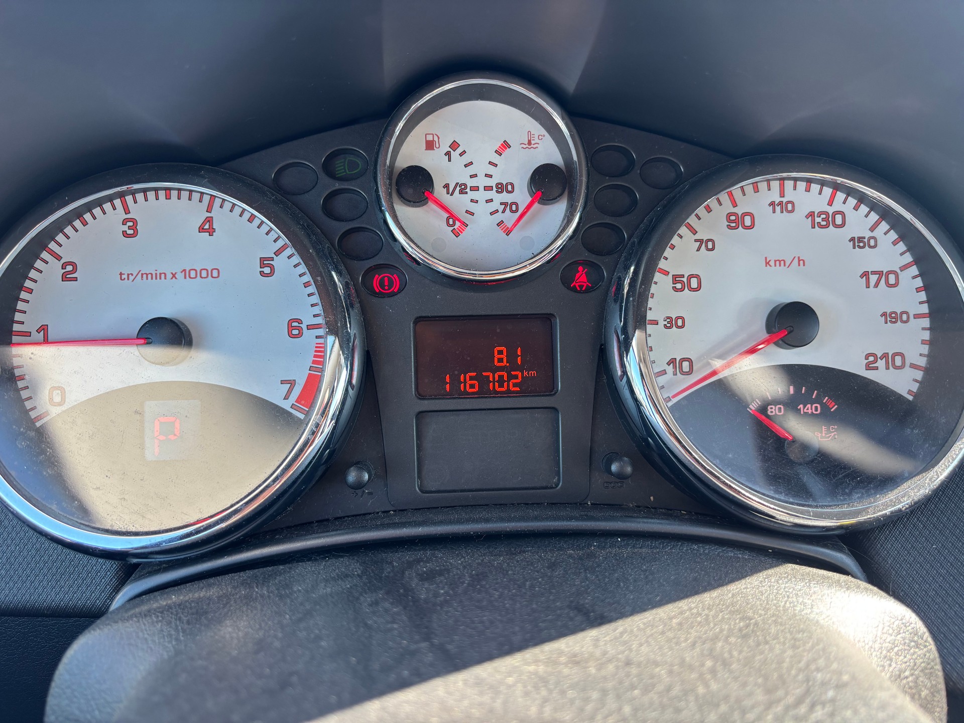 PEUGEOT 207 1.6 16V Sport Automatic-image-10