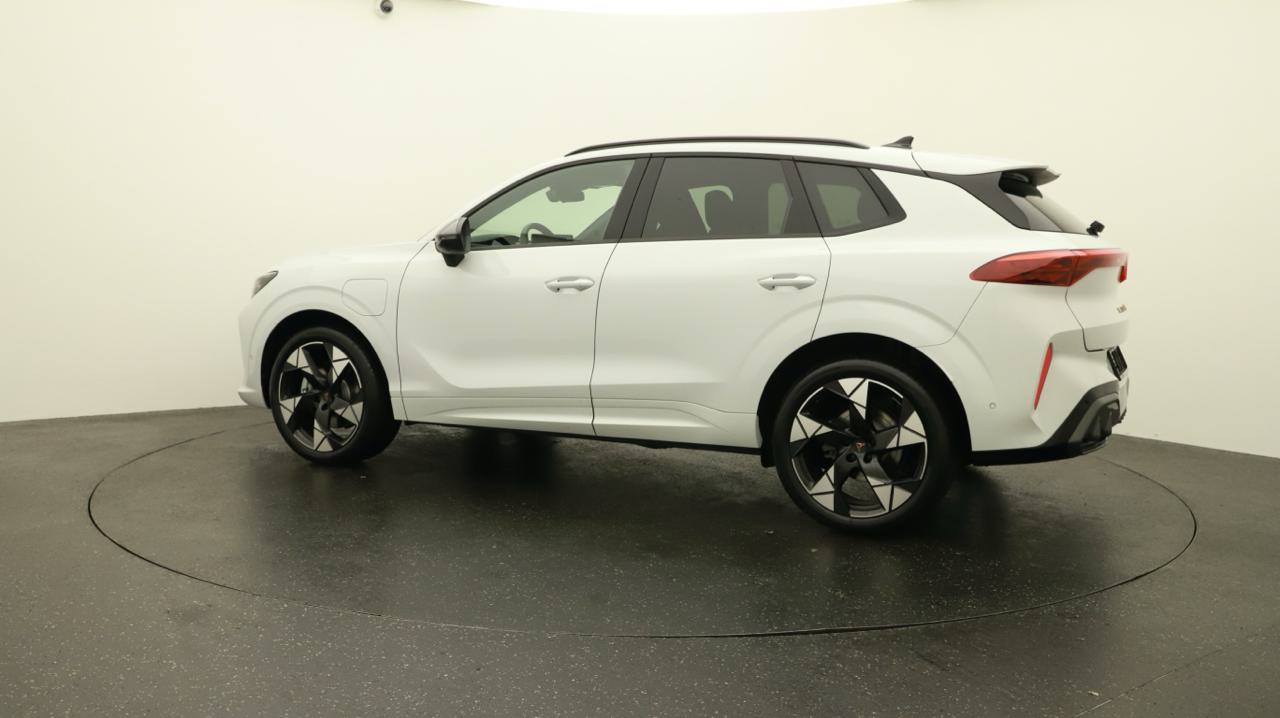 CUPRA Terramar 1.5 eHybrid DSG-image-2