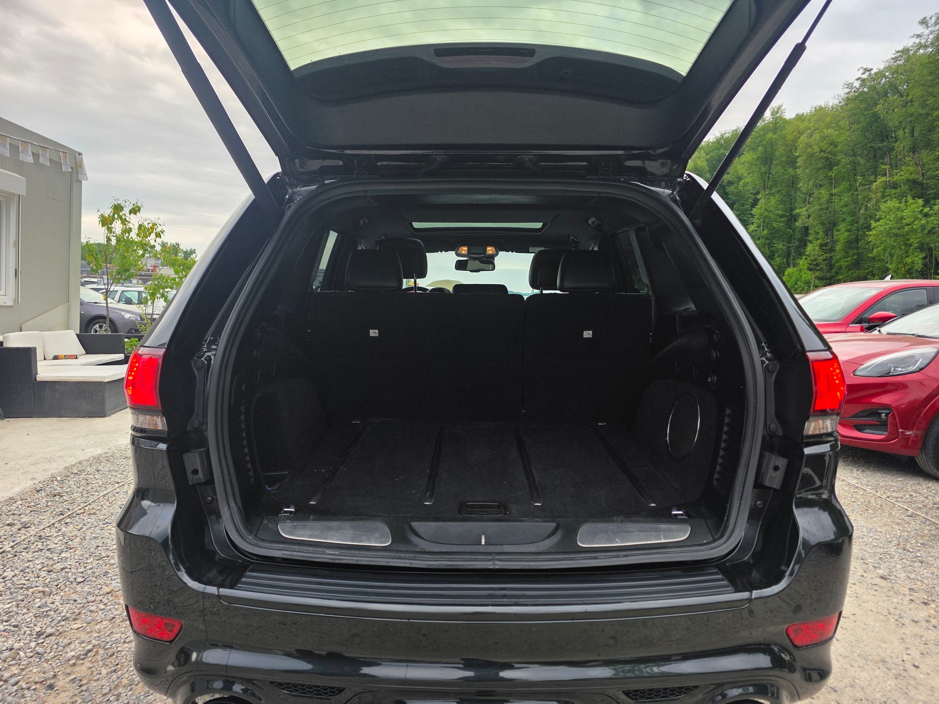 JEEP Grand Cherokee 6.4 V8 HEMI SRT8 Automatic / Frisch ab MFK / Frisch ab Service / Garantie / Gratis Lieferung-image-12