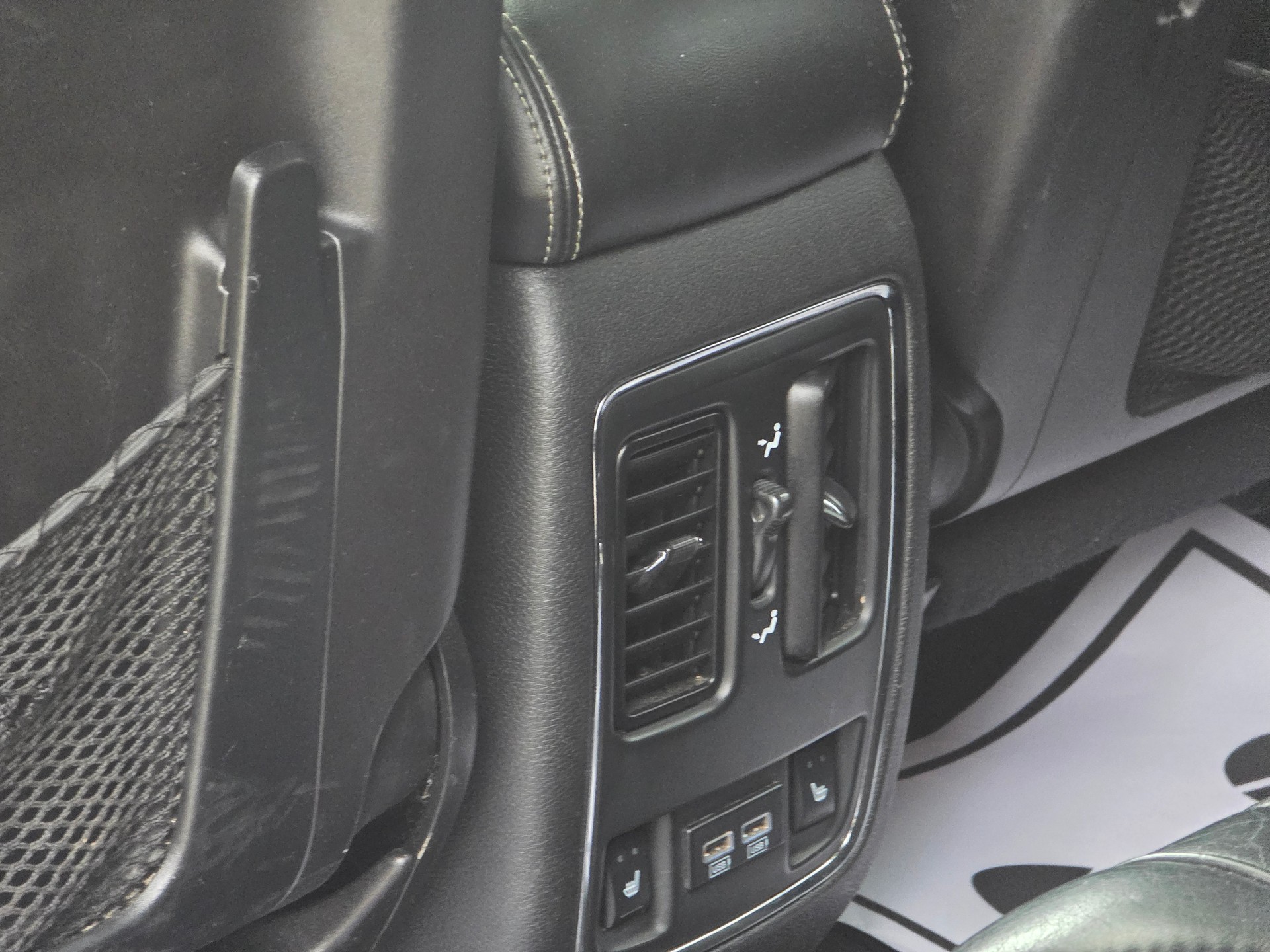 JEEP Grand Cherokee 6.4 V8 HEMI SRT8 Automatic / Frisch ab MFK / Frisch ab Service / Garantie / Gratis Lieferung-image-11
