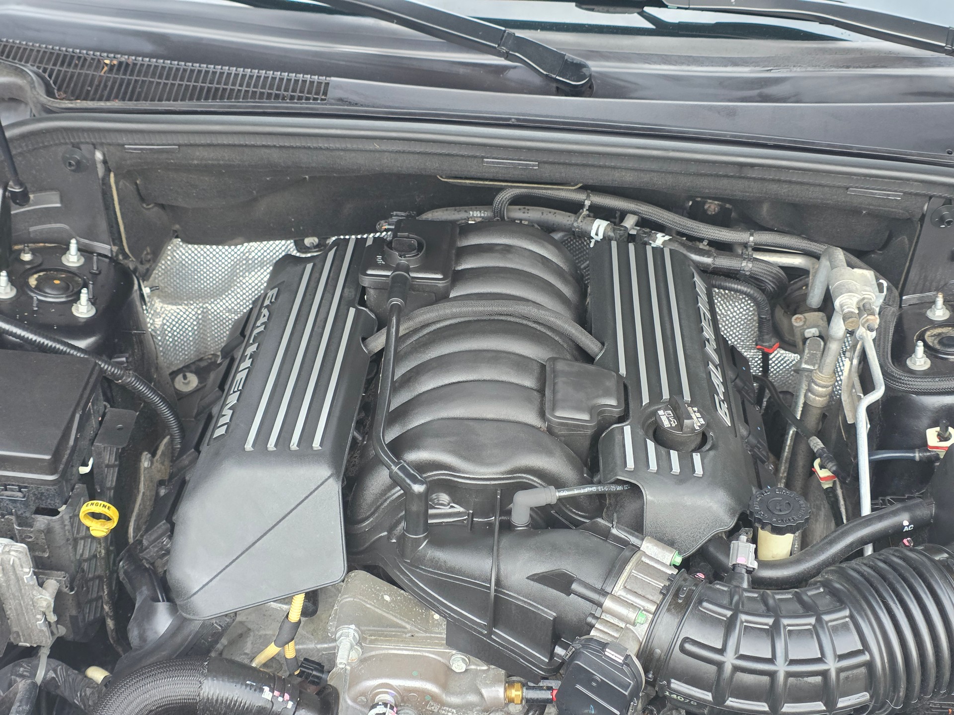 JEEP Grand Cherokee 6.4 V8 HEMI SRT8 Automatic / Frisch ab MFK / Frisch ab Service / Garantie / Gratis Lieferung-image-16