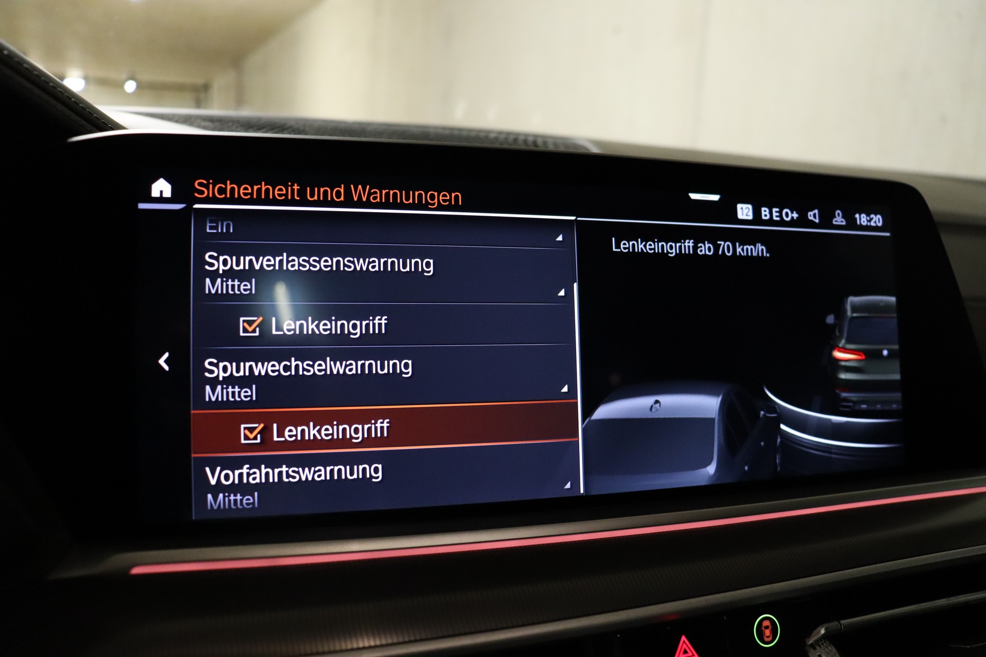 BMW X5 xDrive 48V 30d Steptronic **CH-FZ**AHK**-image-28