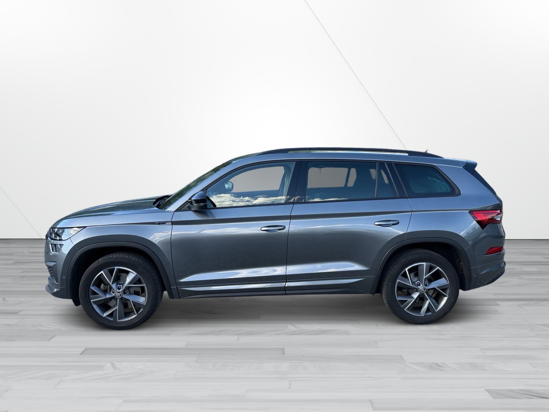 SKODA Kodiaq 2.0 TDI CR SportLine 4x4 DSG *MFK*Service*Garantie*8Fach*-image-2