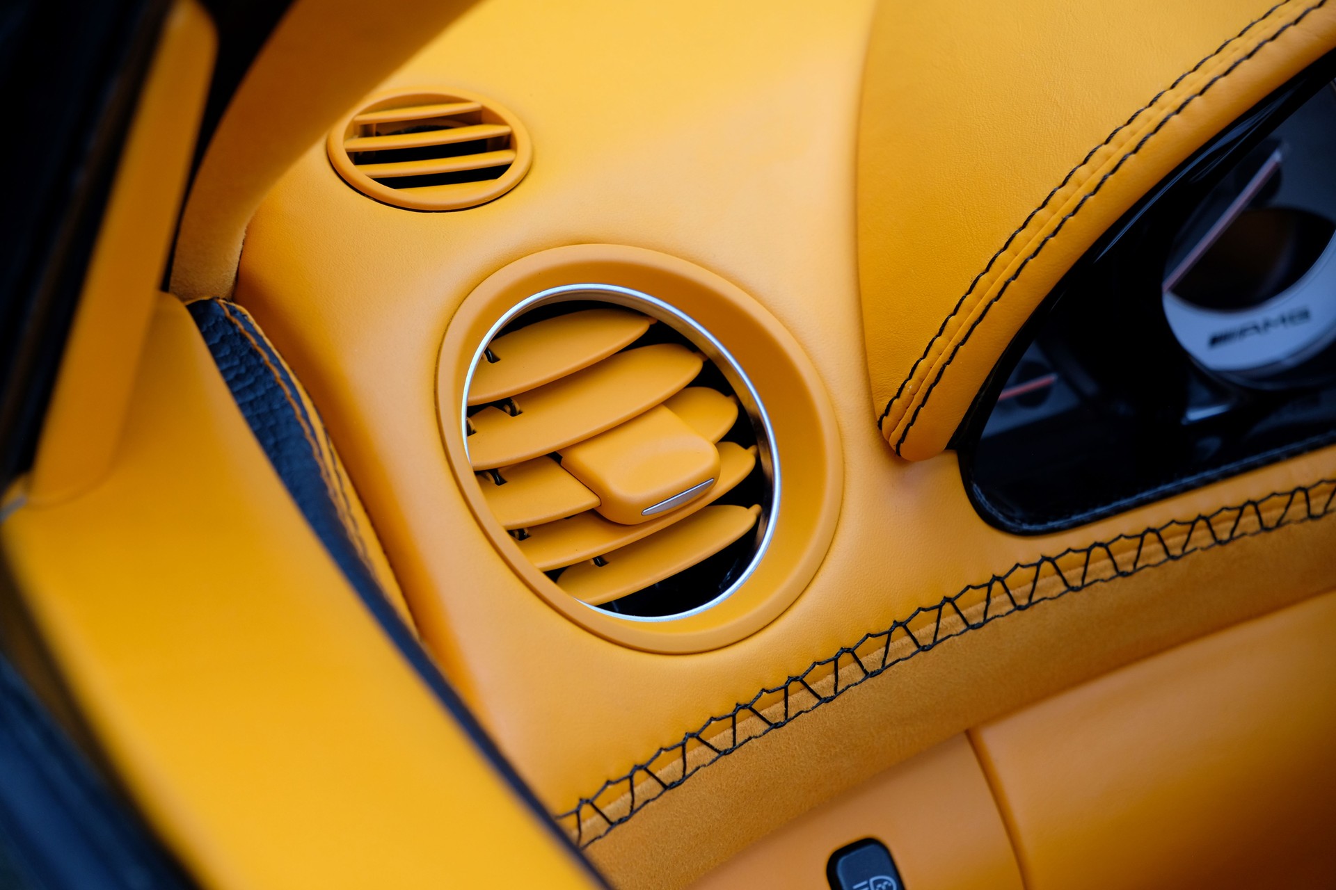 MERCEDES-BENZ SL 65 AMG Speedshift FAB Design Nr. 4 von Weltweit 10-image-28