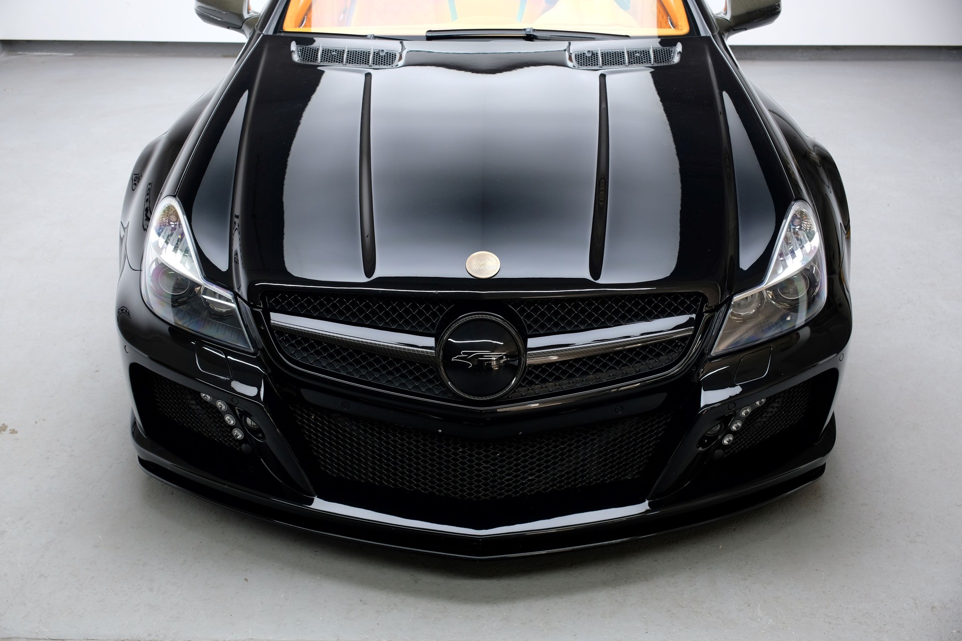 MERCEDES-BENZ SL 65 AMG Speedshift FAB Design Nr. 4 von Weltweit 10-showroom-element-2