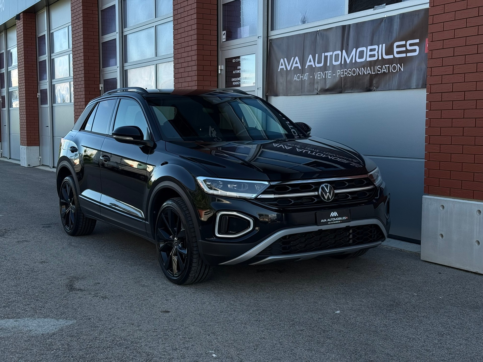 VW T-Roc 2.0 TSI Style DSG 4Motion-image-7