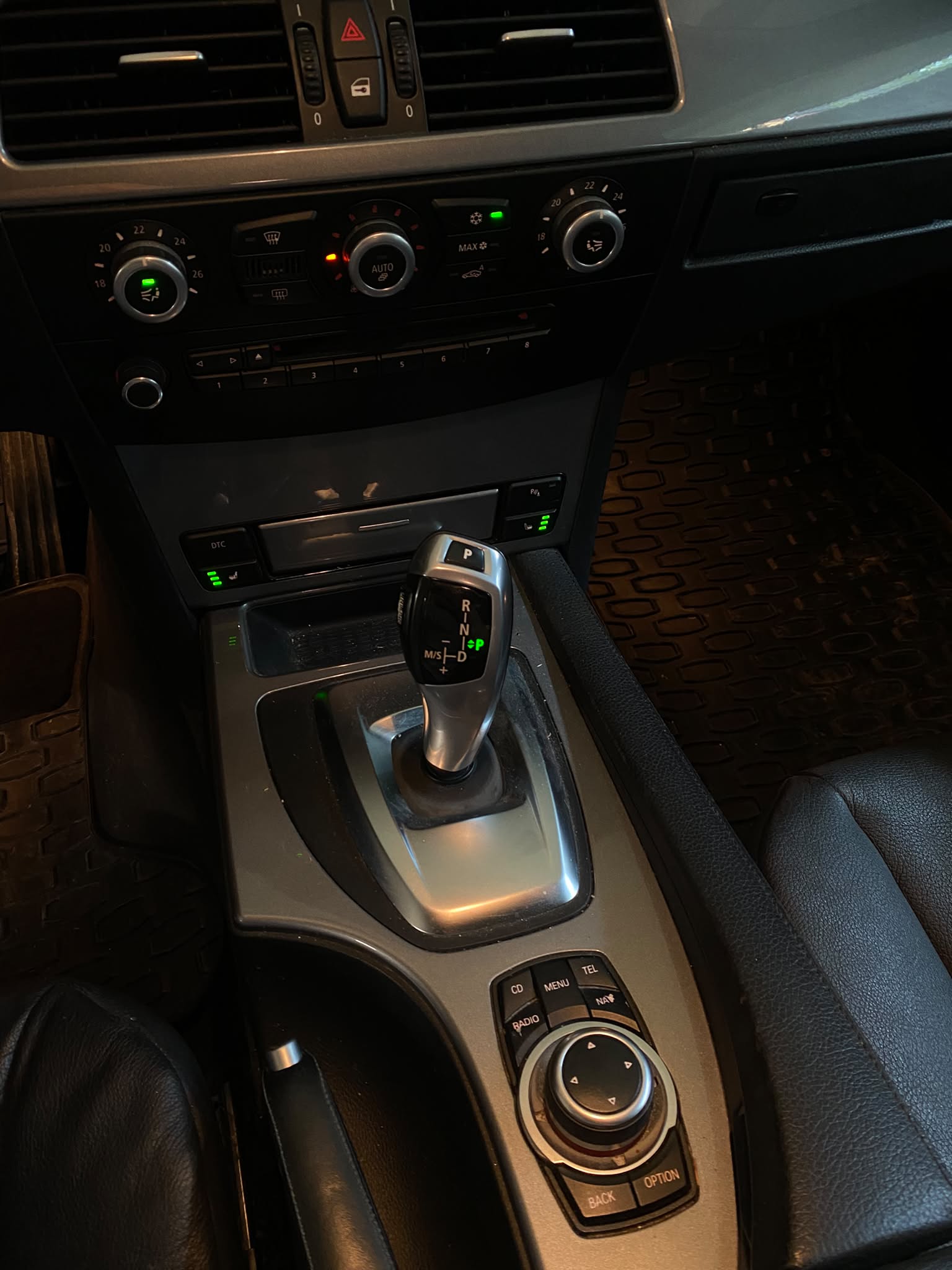BMW 525i Touring Steptronic-image-14