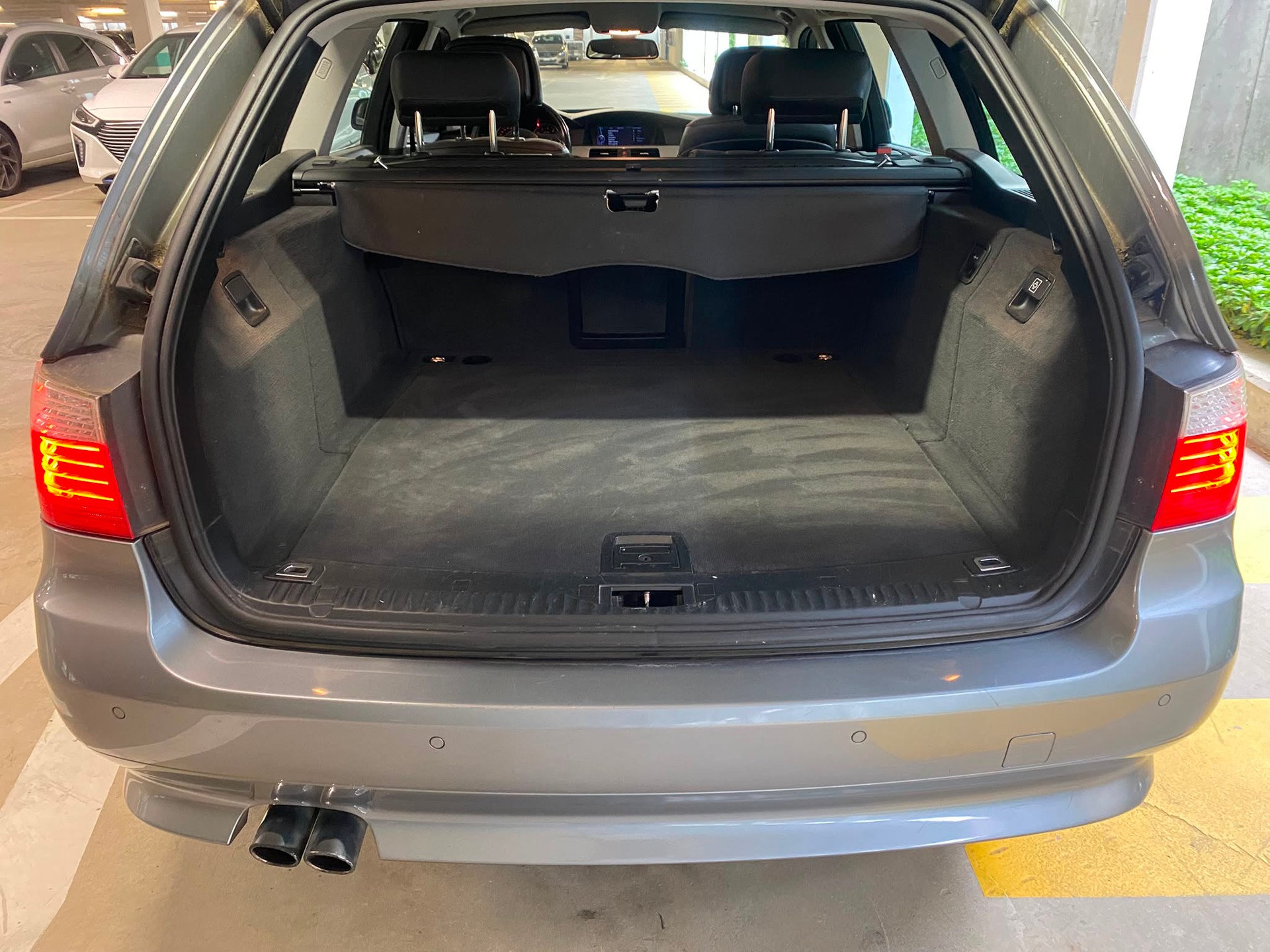 BMW 525i Touring Steptronic-image-8