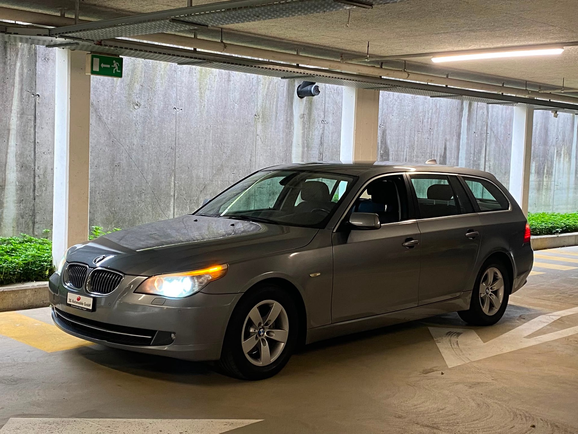 BMW 525i Touring Steptronic
