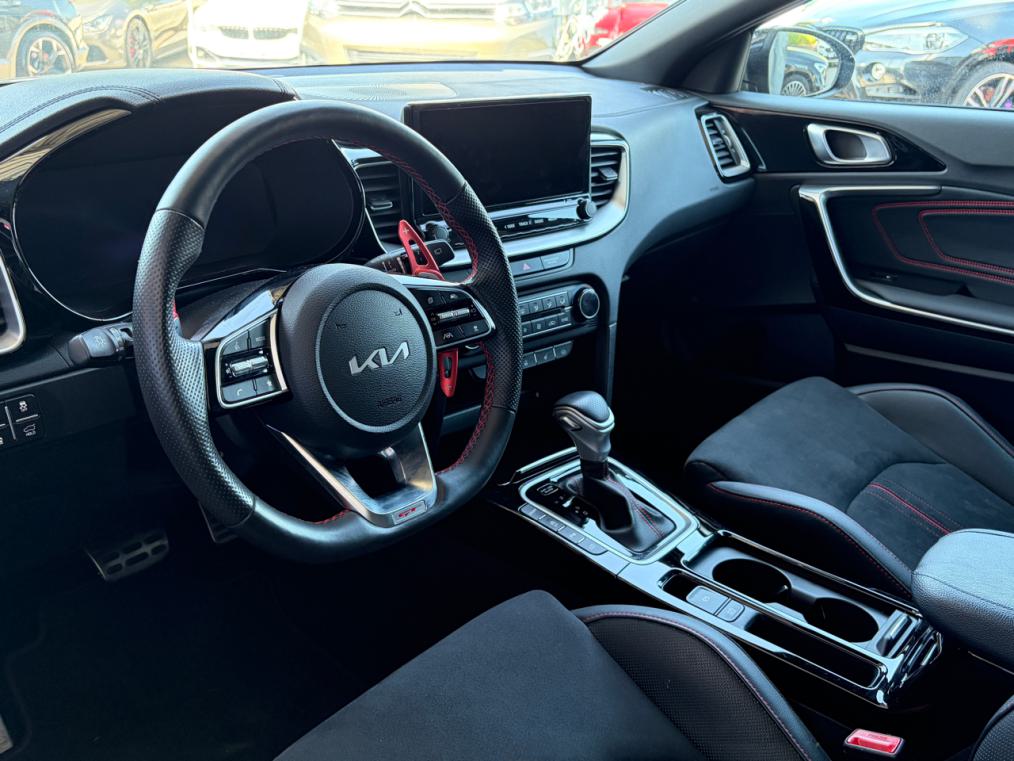 KIA ProCeed 1.6 T-GDi GT-showroom-element-3