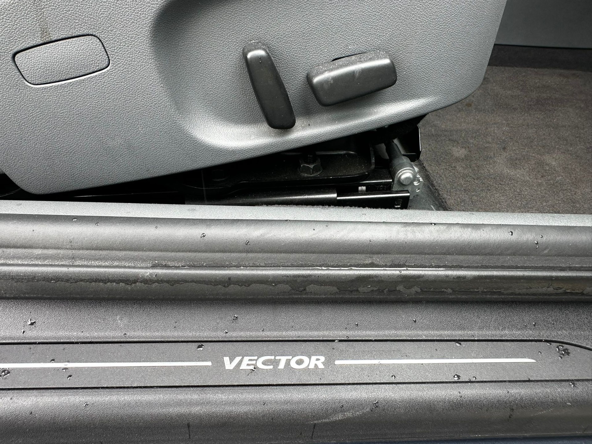 SAAB 9-3 2.0t Vector Spring -Edition-image-13
