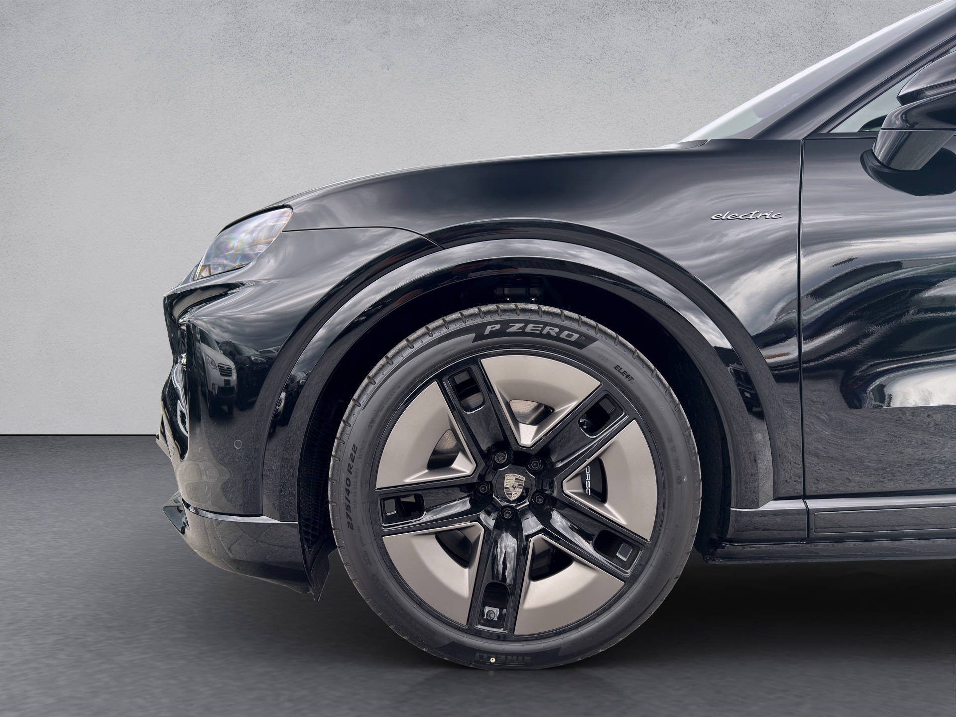 PORSCHE Cayenne Electric Turbo-image-15