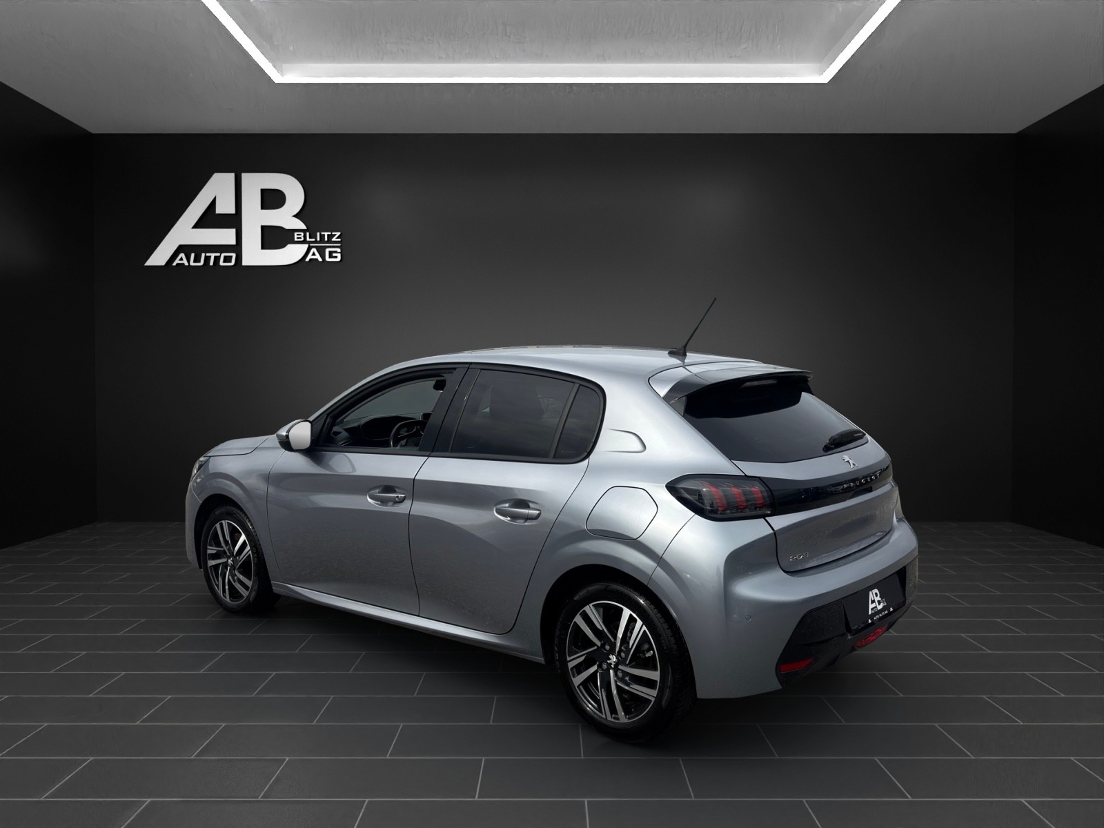 PEUGEOT 208 1.2 PureTech Active mit 101 PS-showroom-element-2