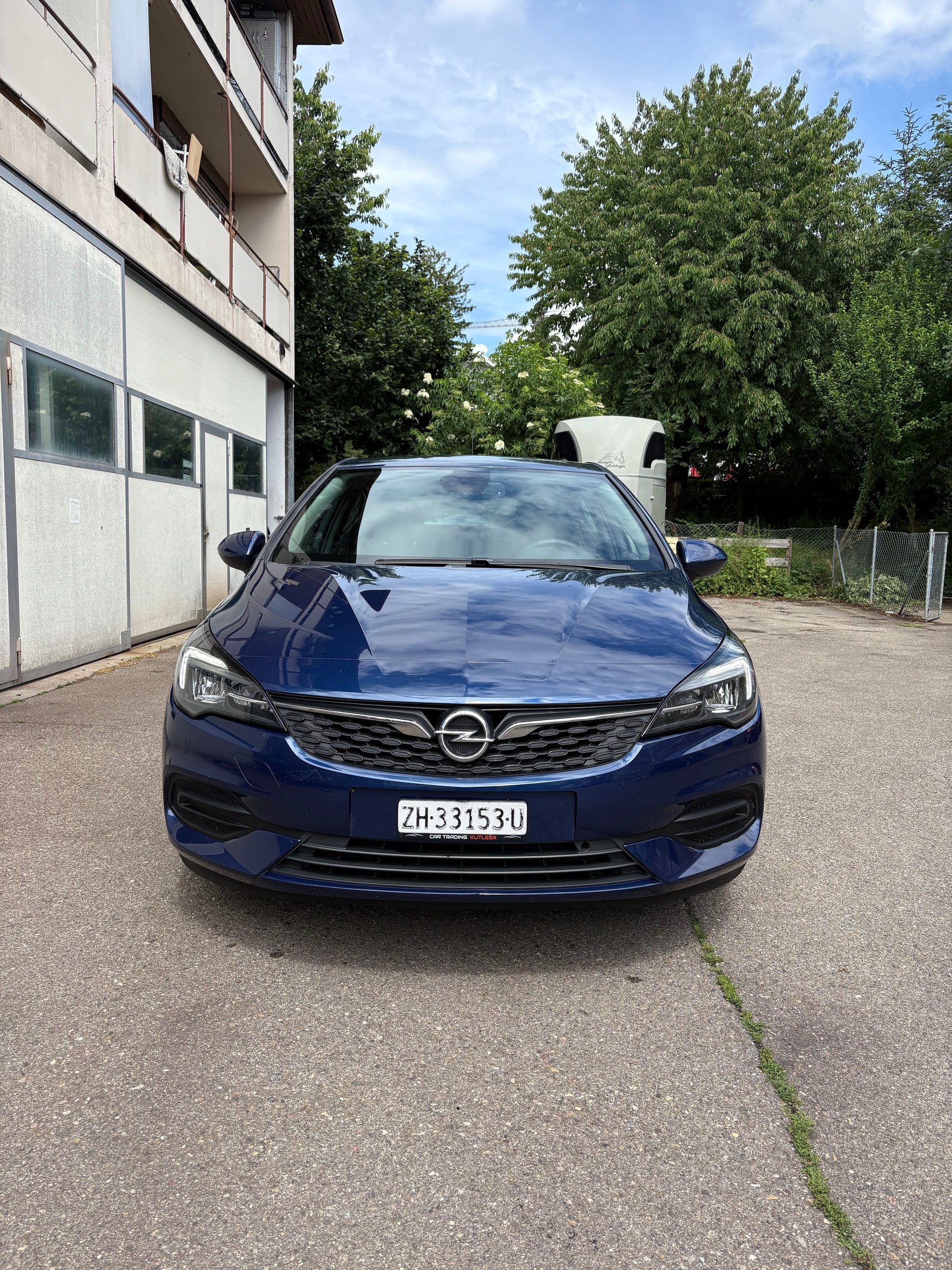 OPEL Astra 1.2i Turbo Edition-showroom-element-1