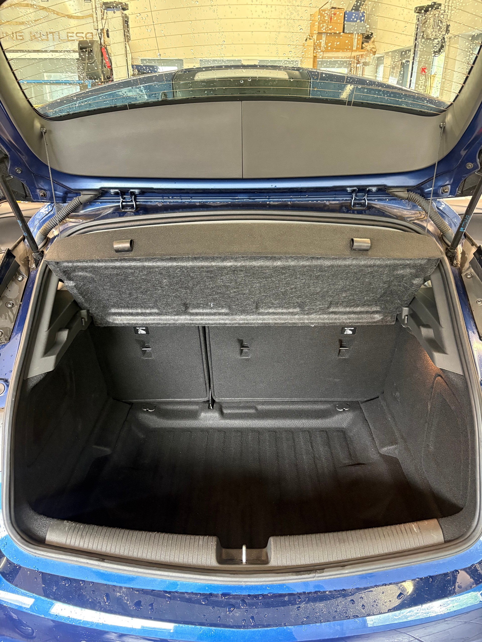 OPEL Astra 1.2i Turbo Edition-image-10