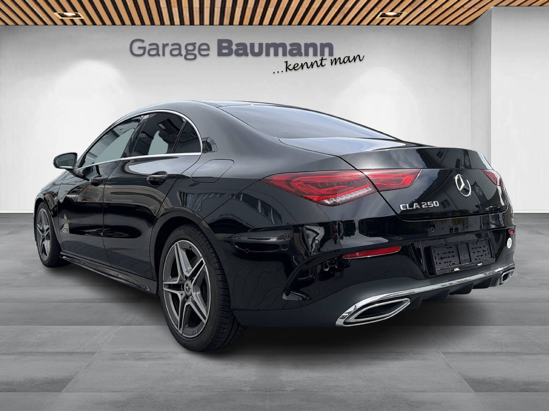 MERCEDES-BENZ CLA 250 AMG Line-showroom-element-3