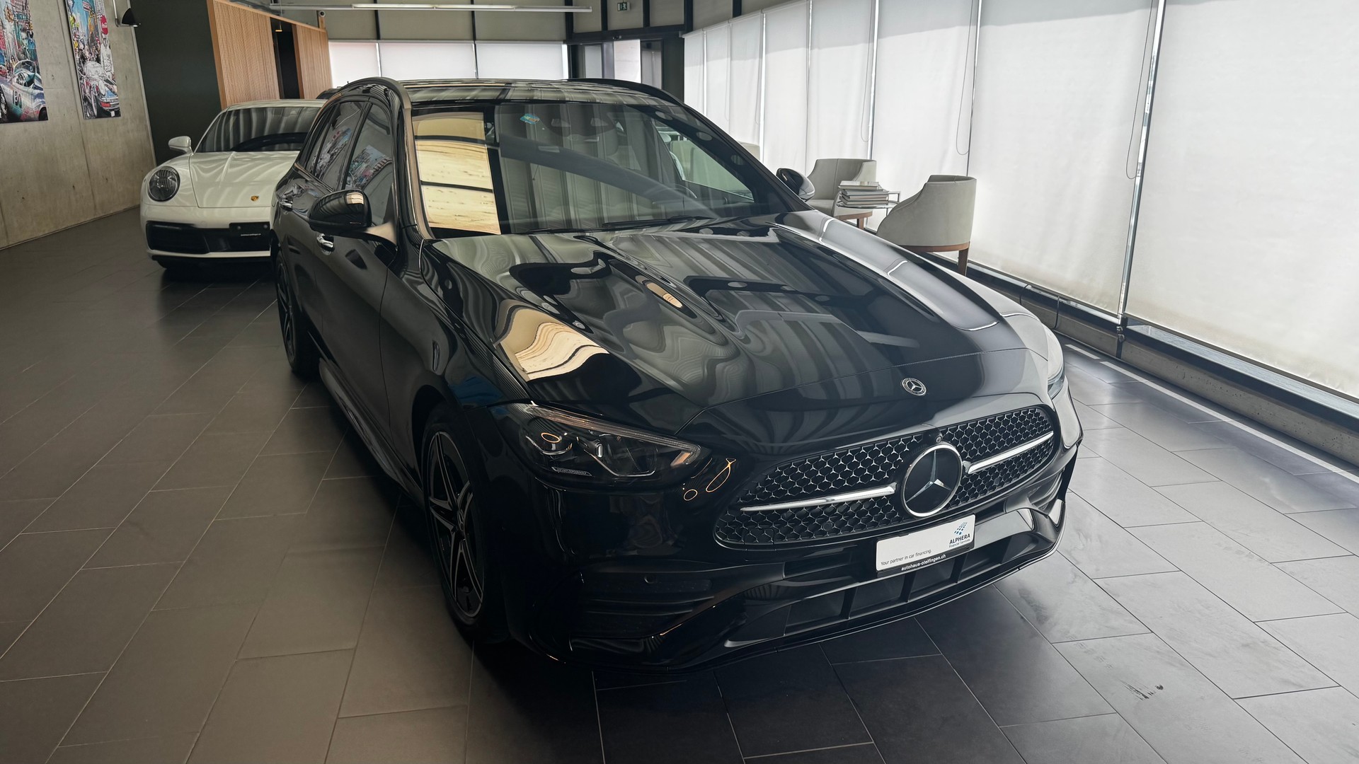 MERCEDES-BENZ C 220 d Swiss Star AMG Line 4matic Kombi-image-23