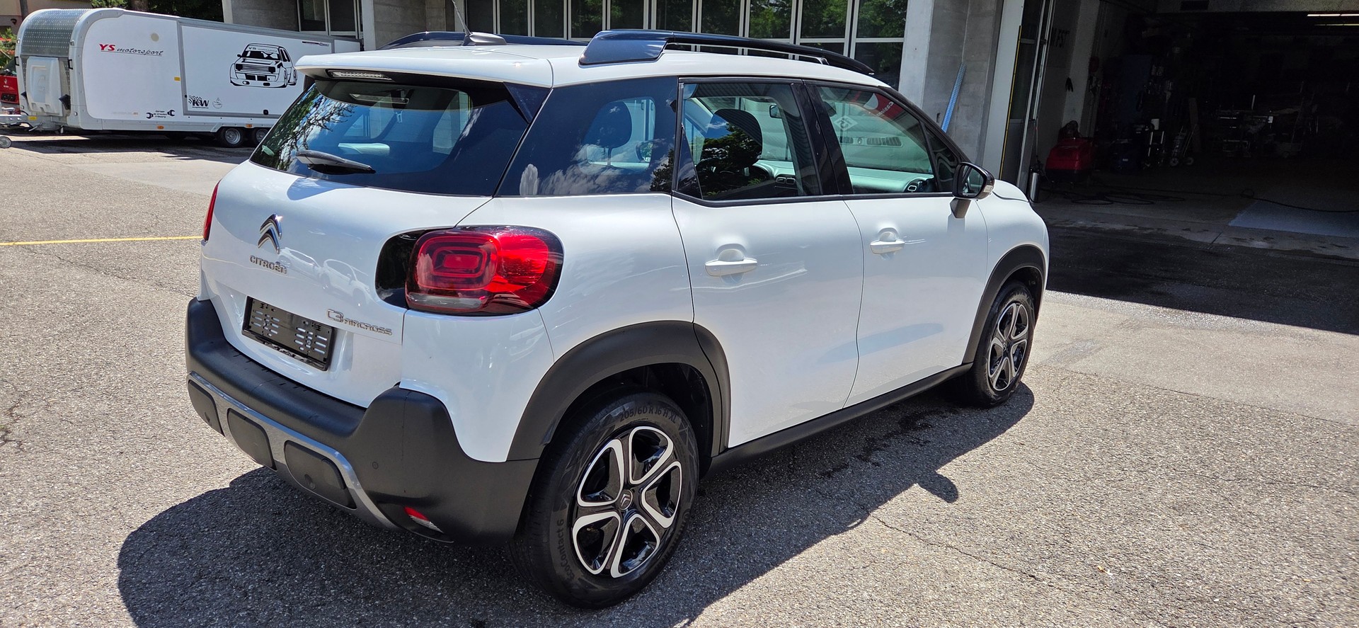 CITROEN C3 Aircross 1.2i PureTech Feel EAT-image-3