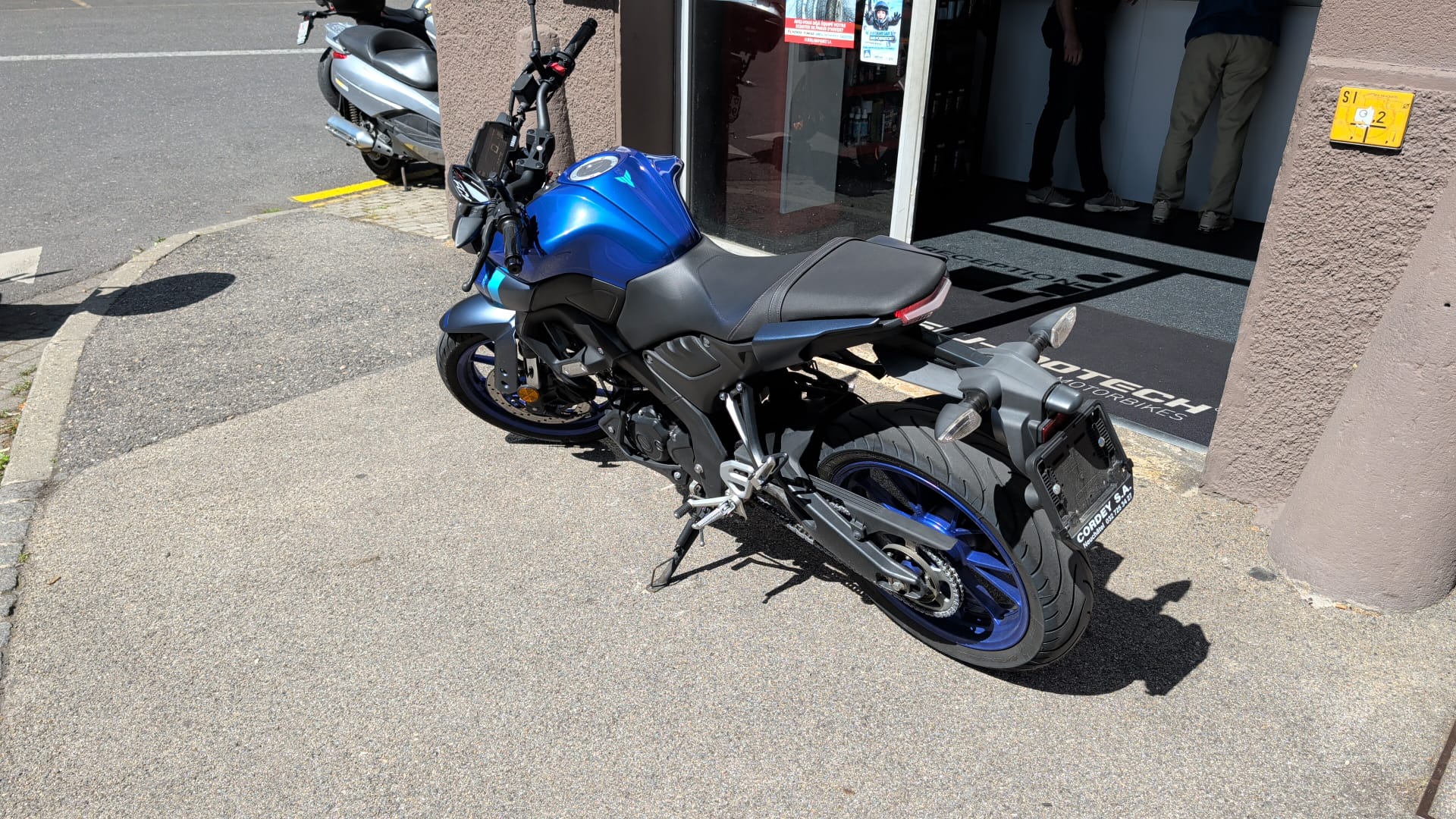YAMAHA MT-125 ABS-image-3