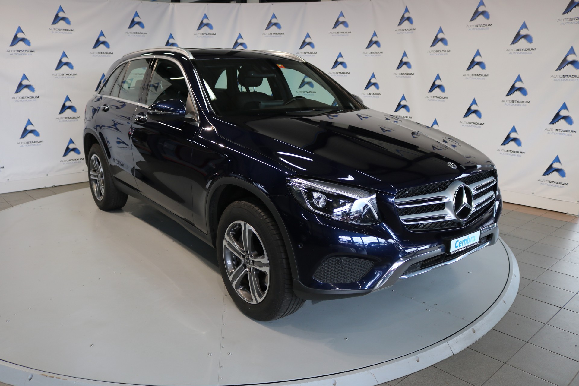 MERCEDES-BENZ GLC 300 4Matic Exclusive 9G-Tronic-image-6