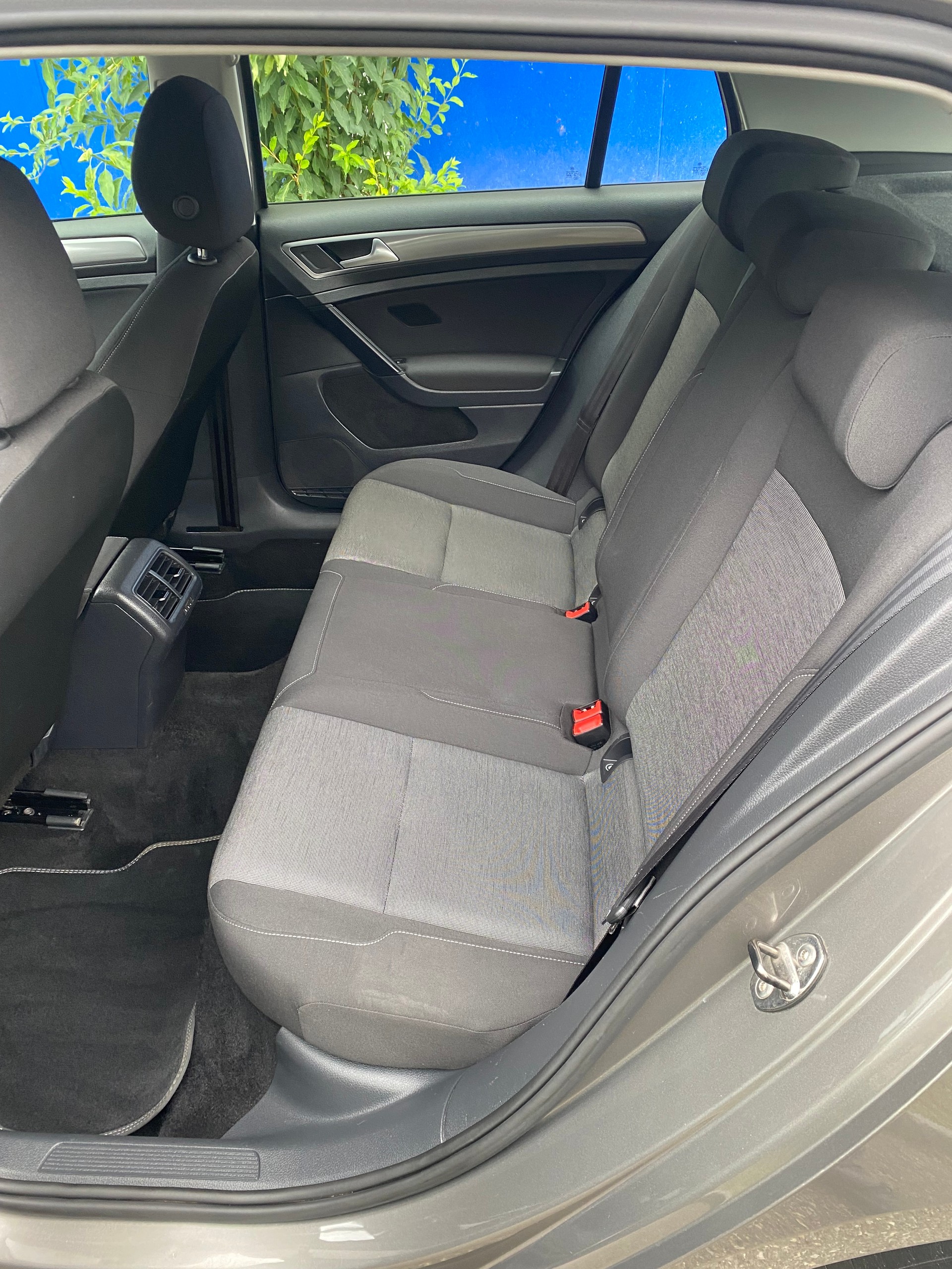 VW Golf 1.2 TSI Trendline-image-8