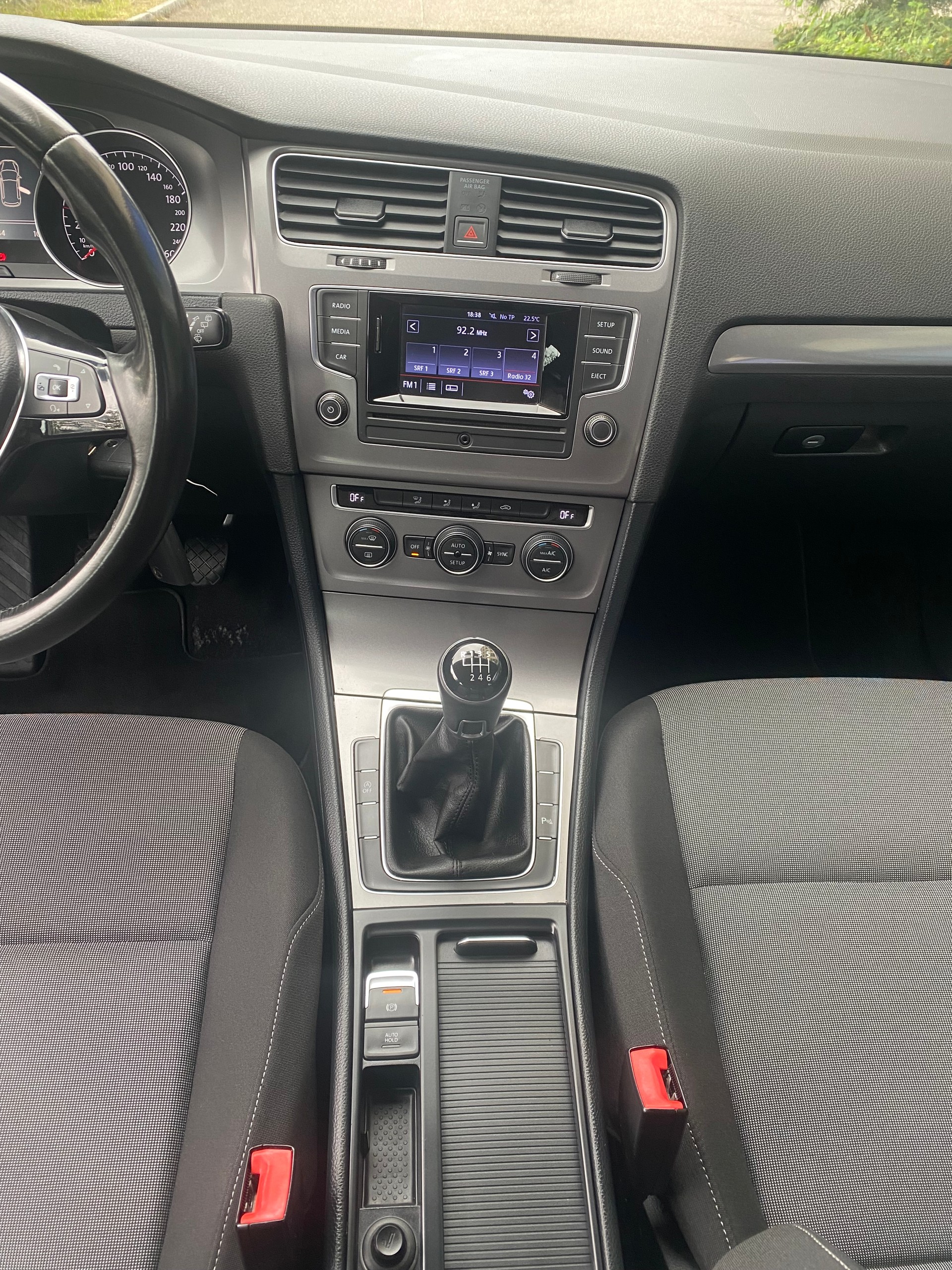 VW Golf 1.2 TSI Trendline-image-11