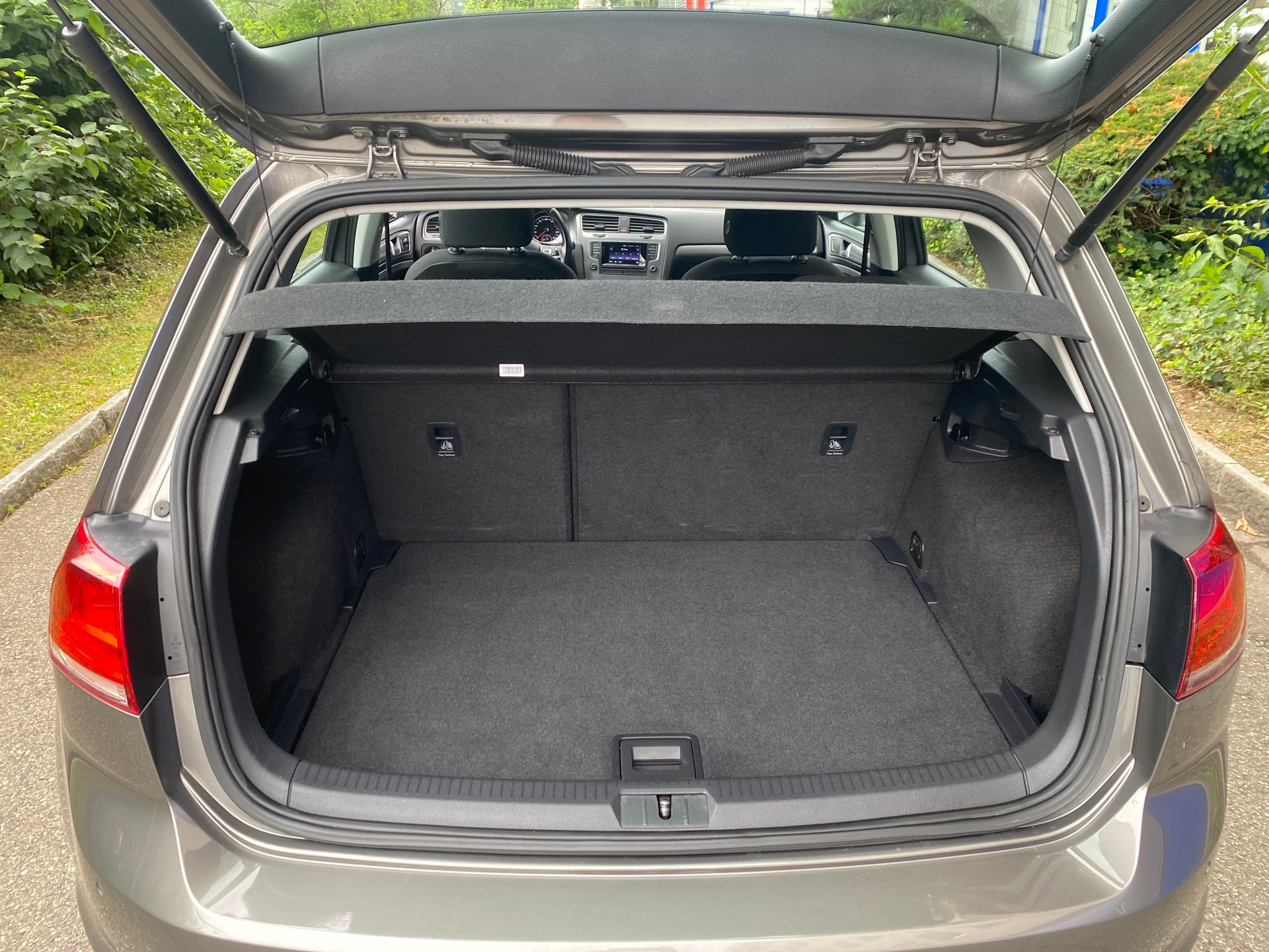VW Golf 1.2 TSI Trendline-image-13