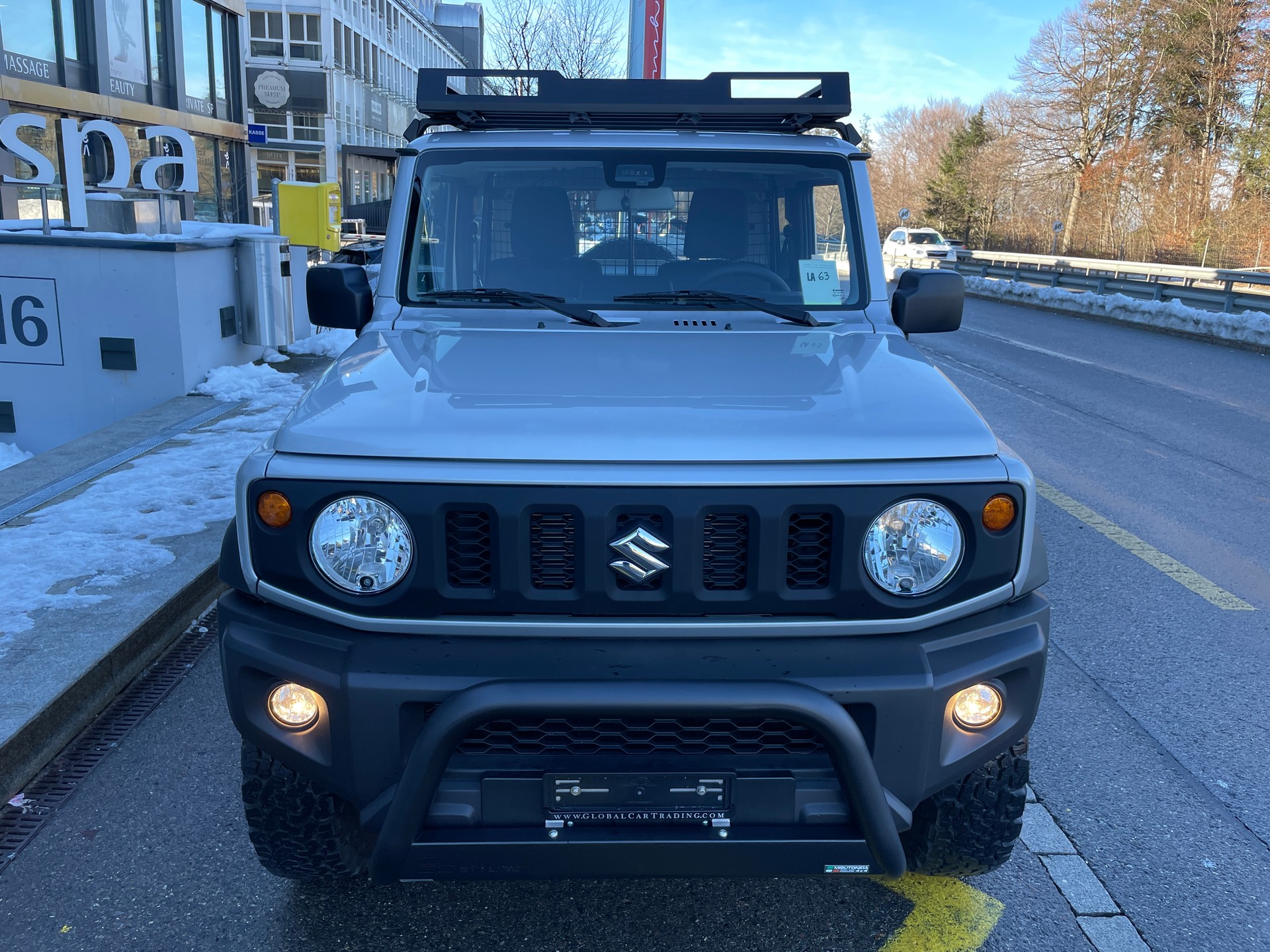 SUZUKI Jimny 1.5 Compact+ 4x4-showroom-element-1