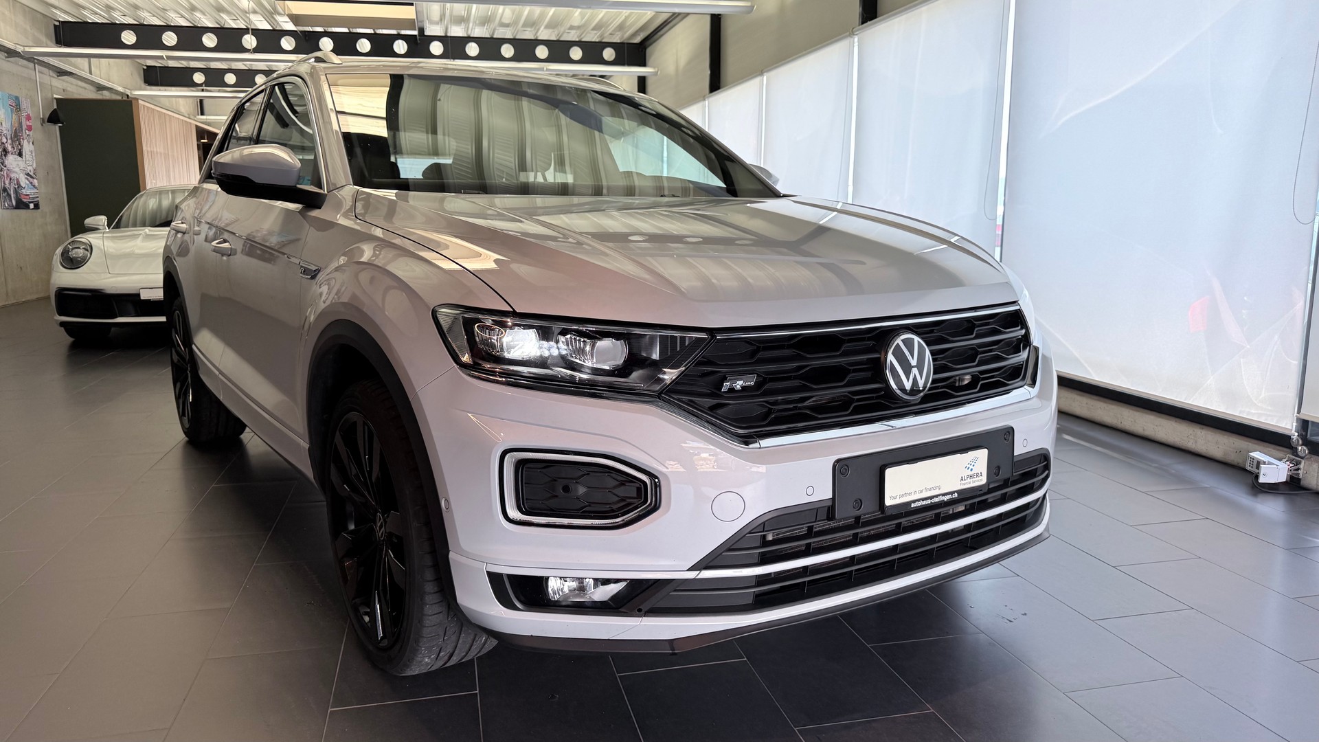 VW T-Roc 2.0 TSI Sport DSG 4motion-showroom-element-2