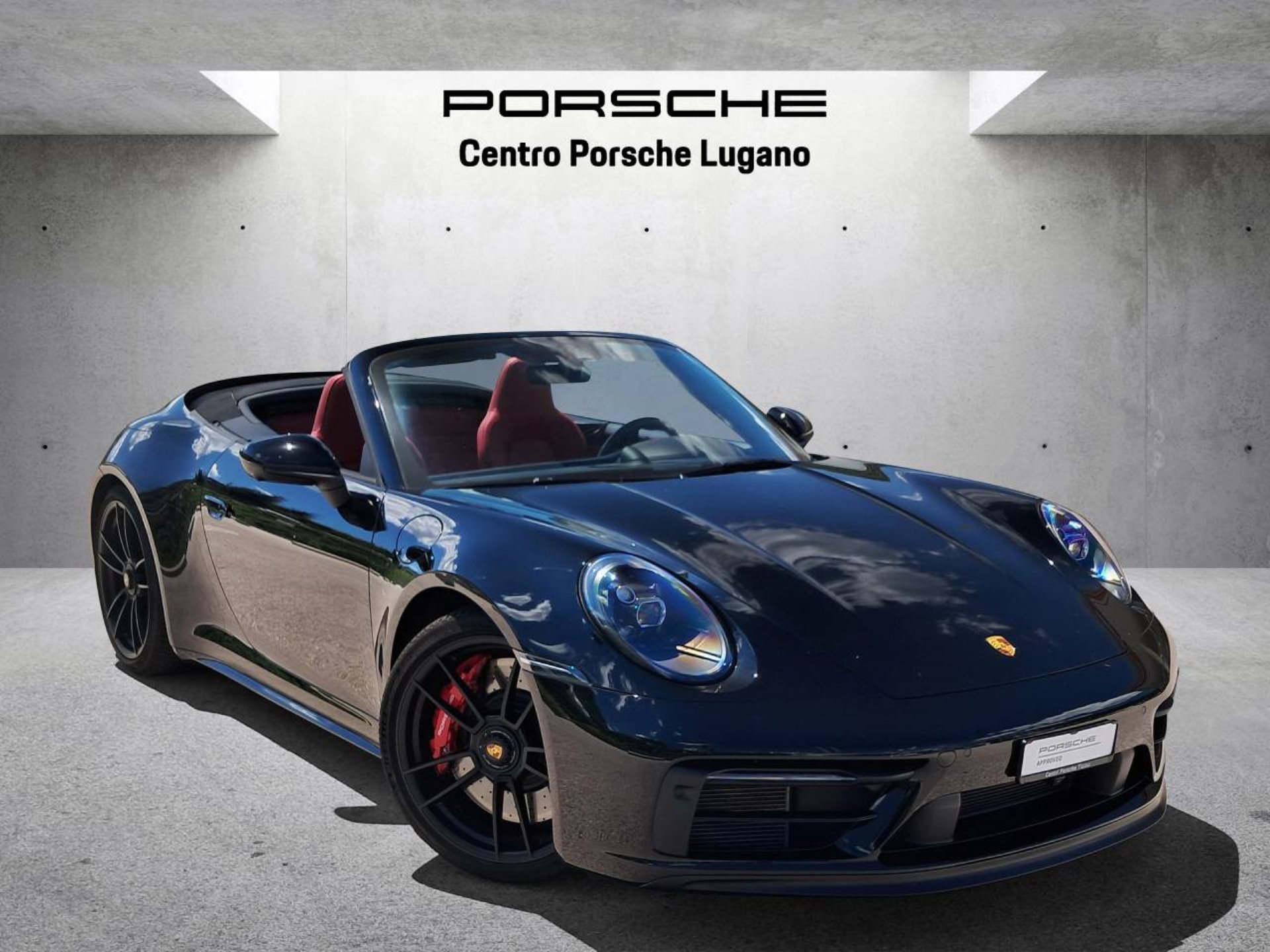 PORSCHE 911 Carrera 4 GTS Cabriolet (MY22)