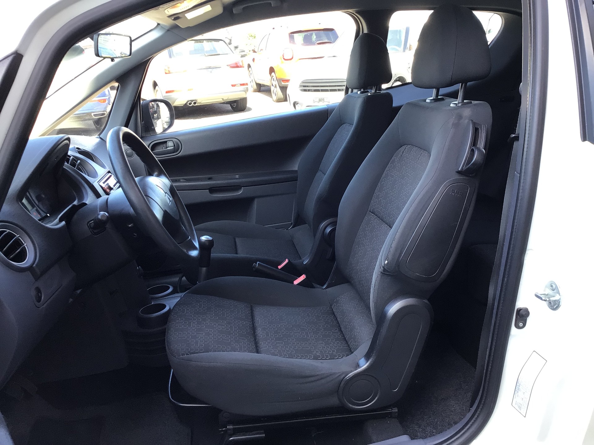 MITSUBISHI Colt 1.1 12V-image-7