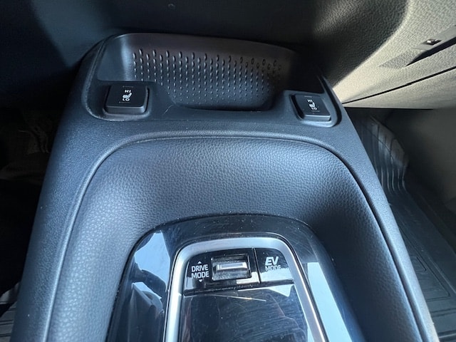 TOYOTA 1.8 HSD Comfort-image-12
