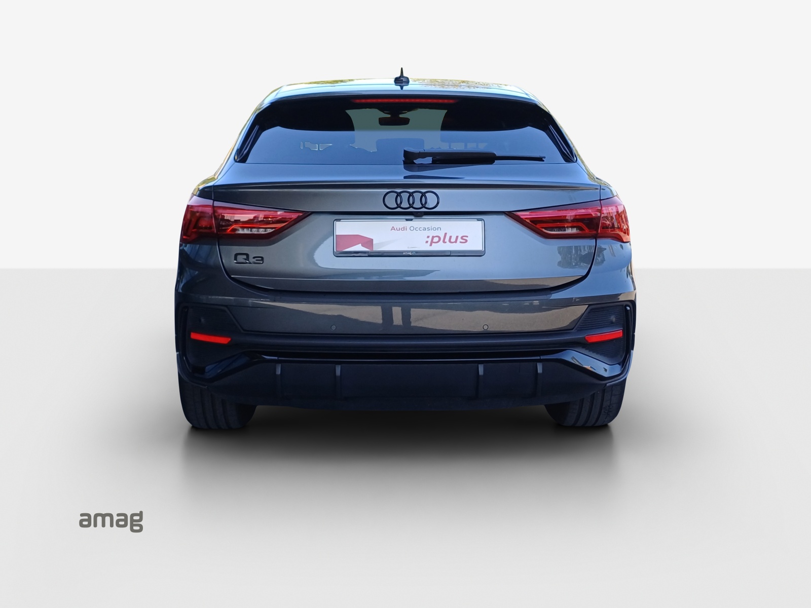 AUDI Q3 Sportback 35 TFSI S line Attraction S-tronic-showroom-element-3