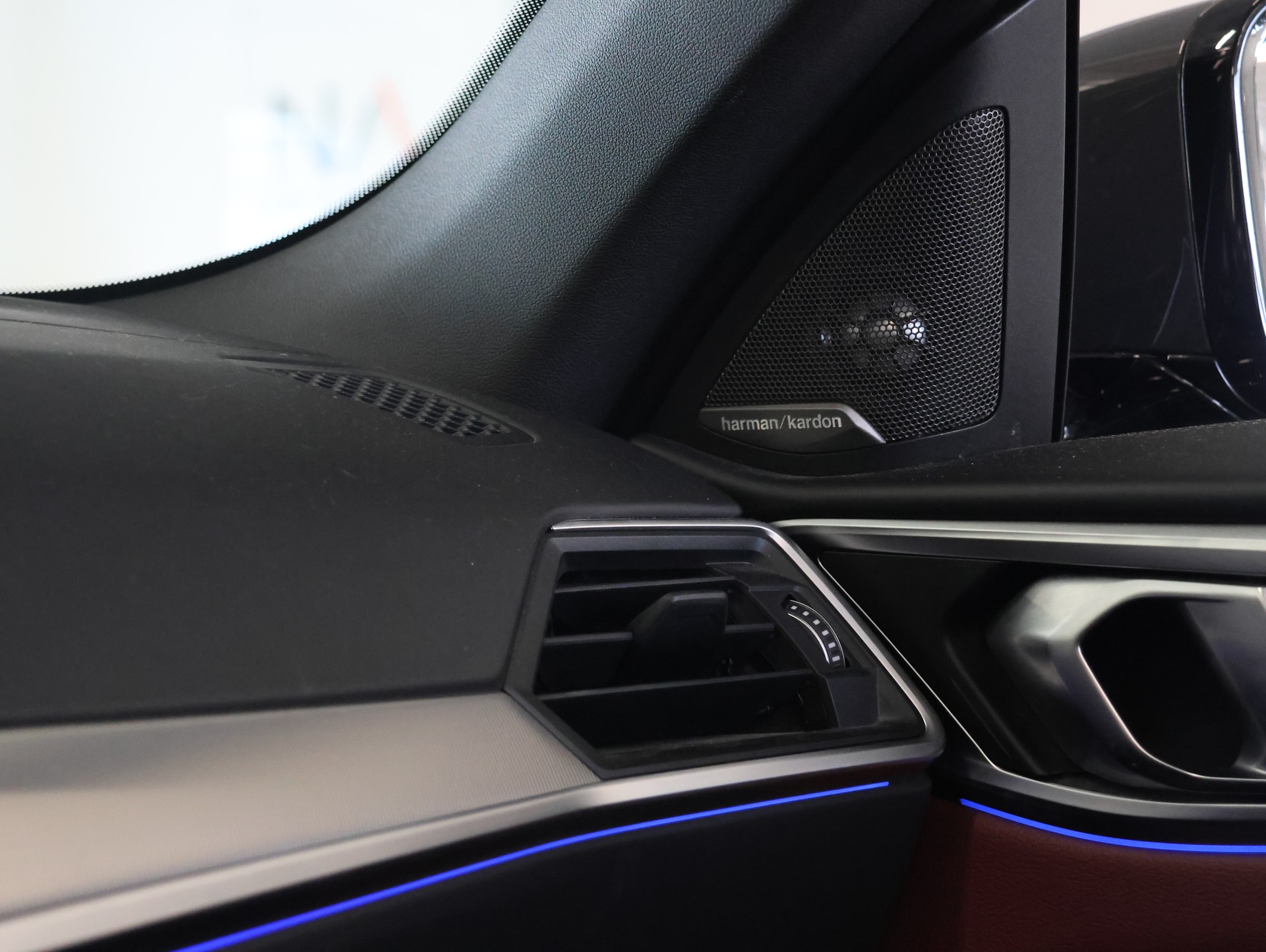 BMW M440i xDrive 48V Cabriolet Steptronic *Harman&Kardon*360 Kamera*-image-22
