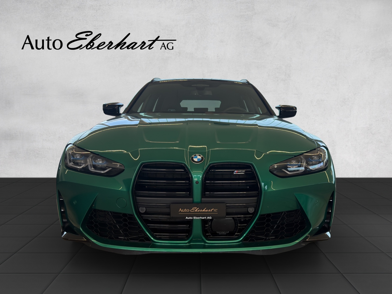BMW M3 Touring xDrive Competition M-showroom-element-3