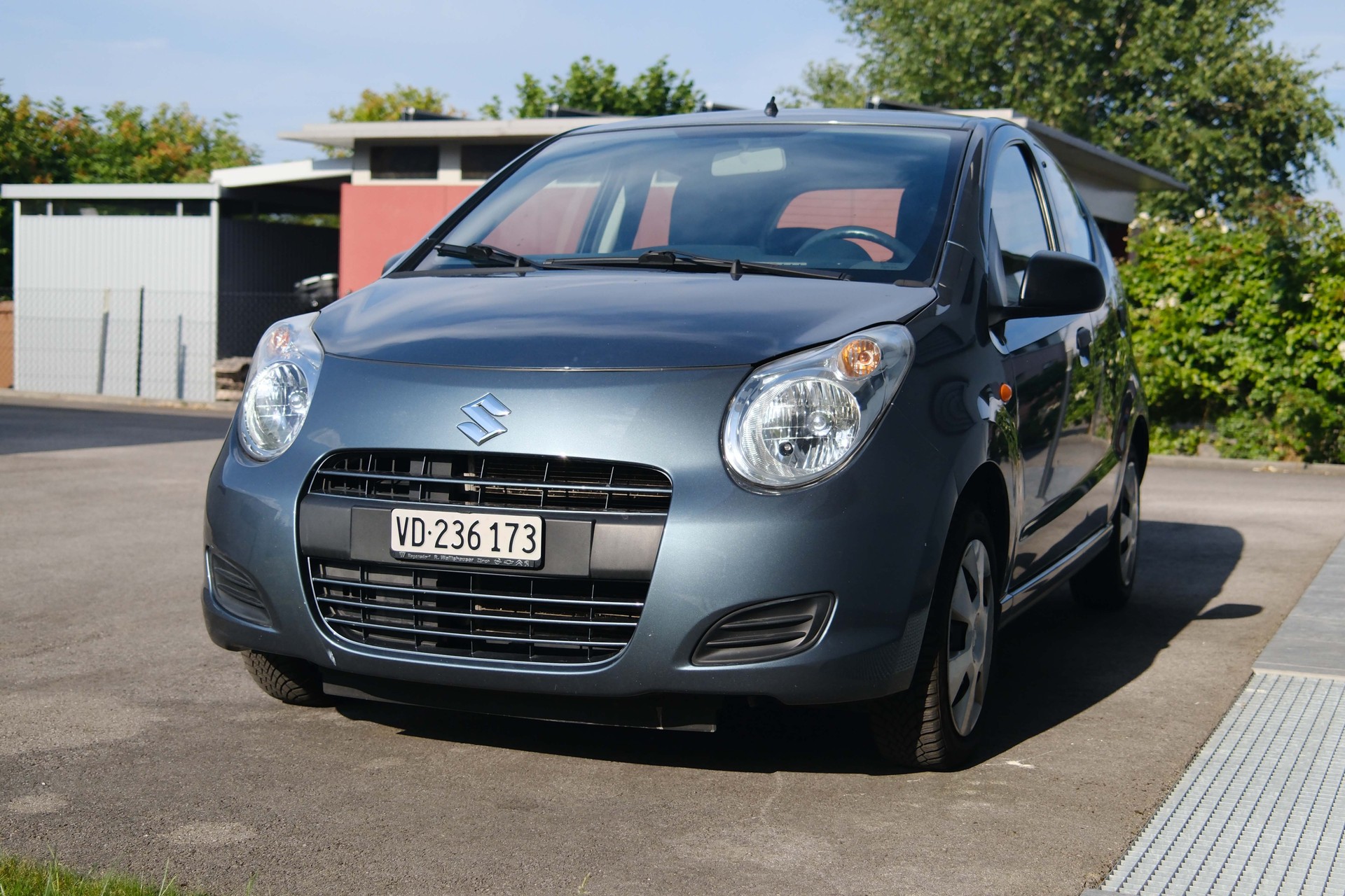 SUZUKI 1.0 GL