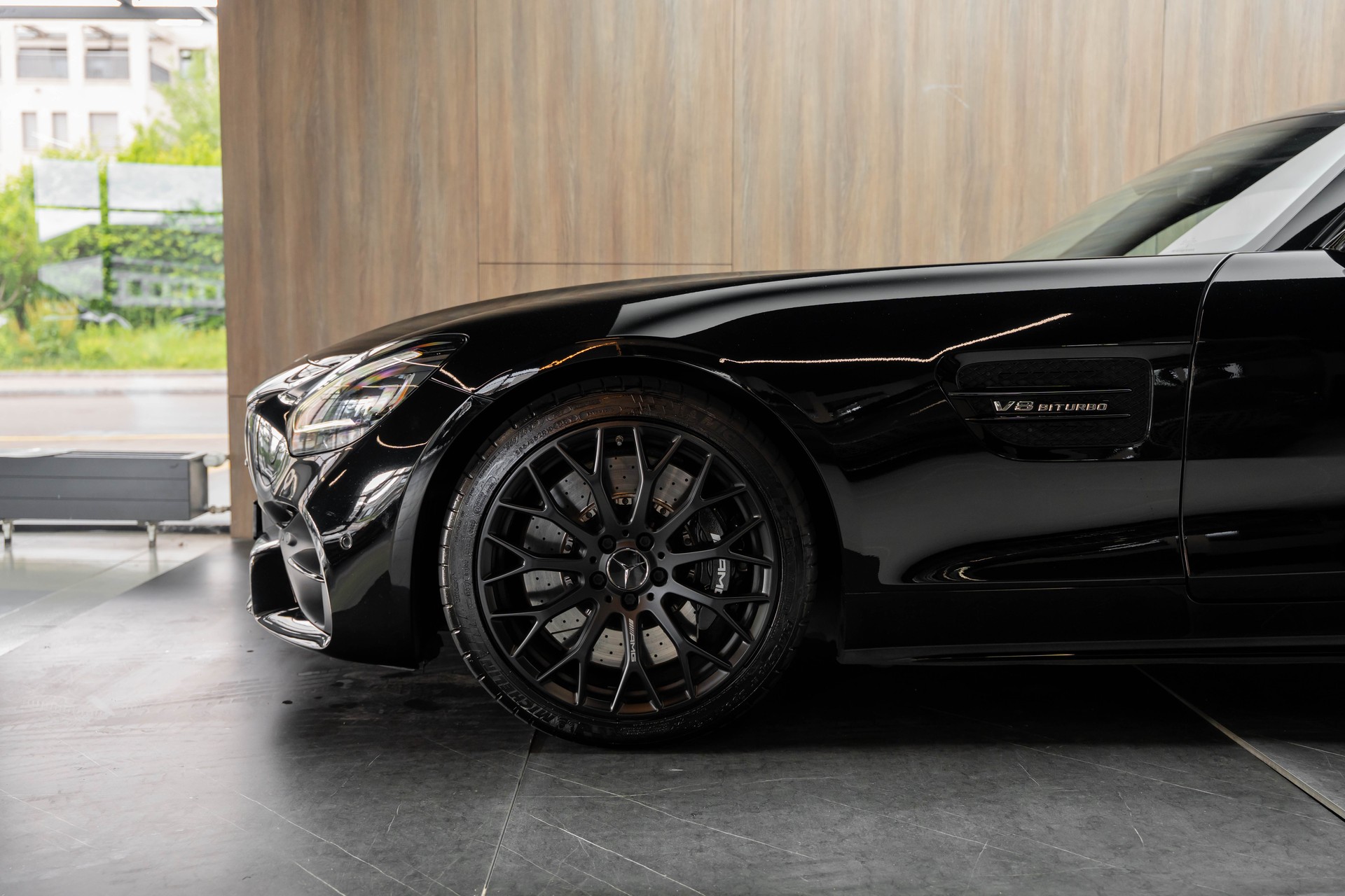 MERCEDES-BENZ AMG GT Speedshift DCT | Night Edition-image-31