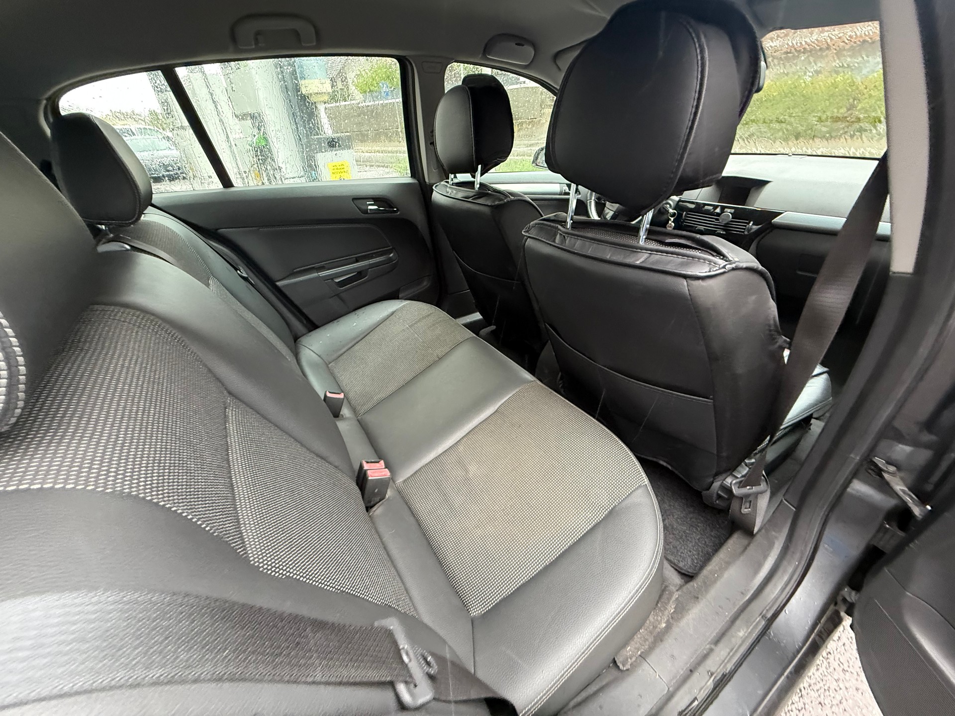 OPEL Astra 1.7 CDTi-image-11
