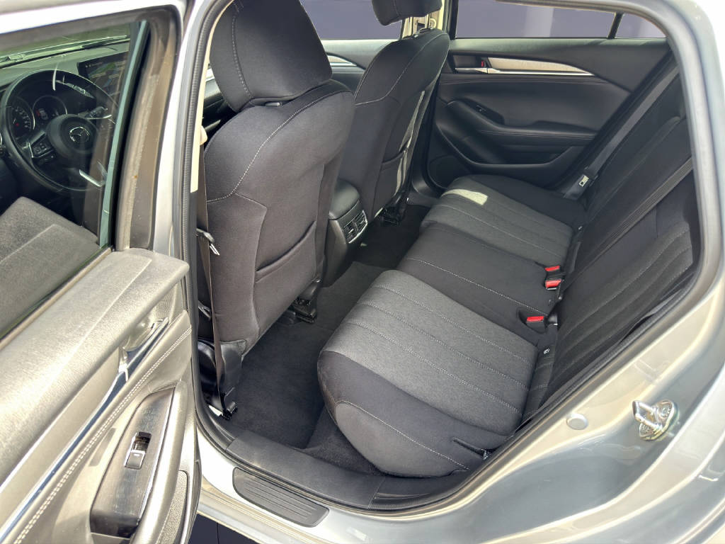 MAZDA 6 Sport Wagon 2.0 Revolution-image-10