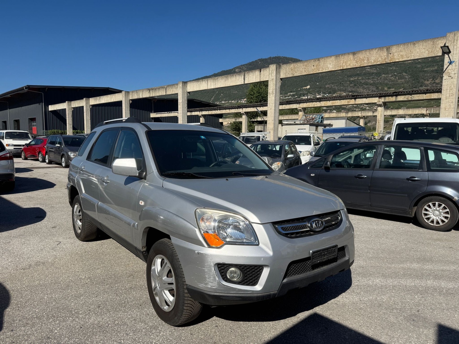 KIA Sportage 2.0 CRDi Style-image-1