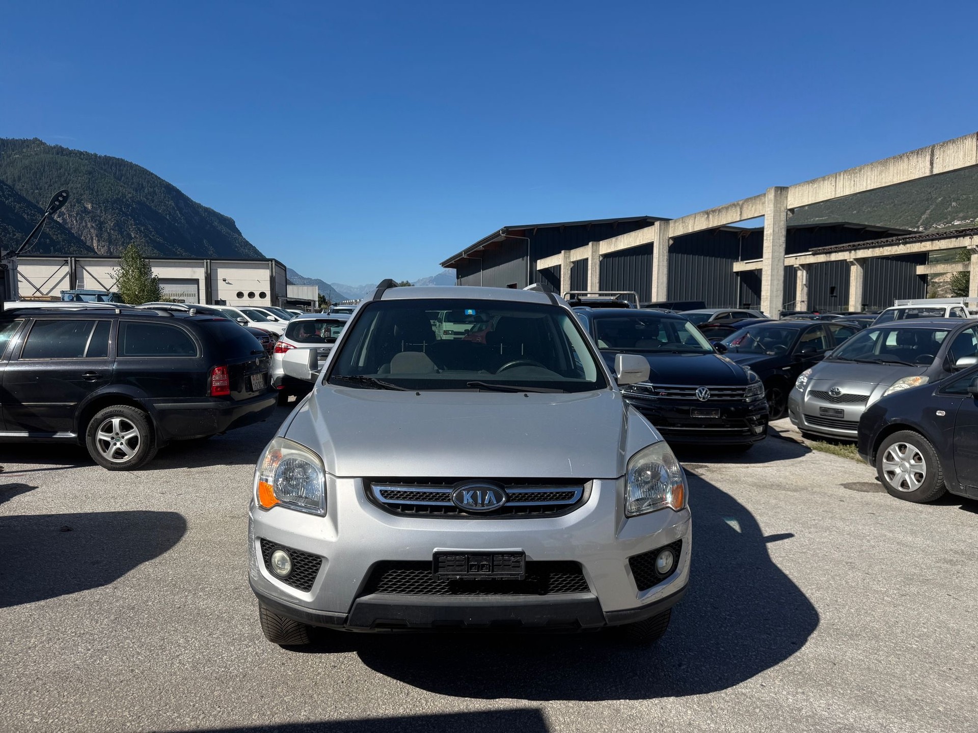 KIA Sportage 2.0 CRDi Style-image-2