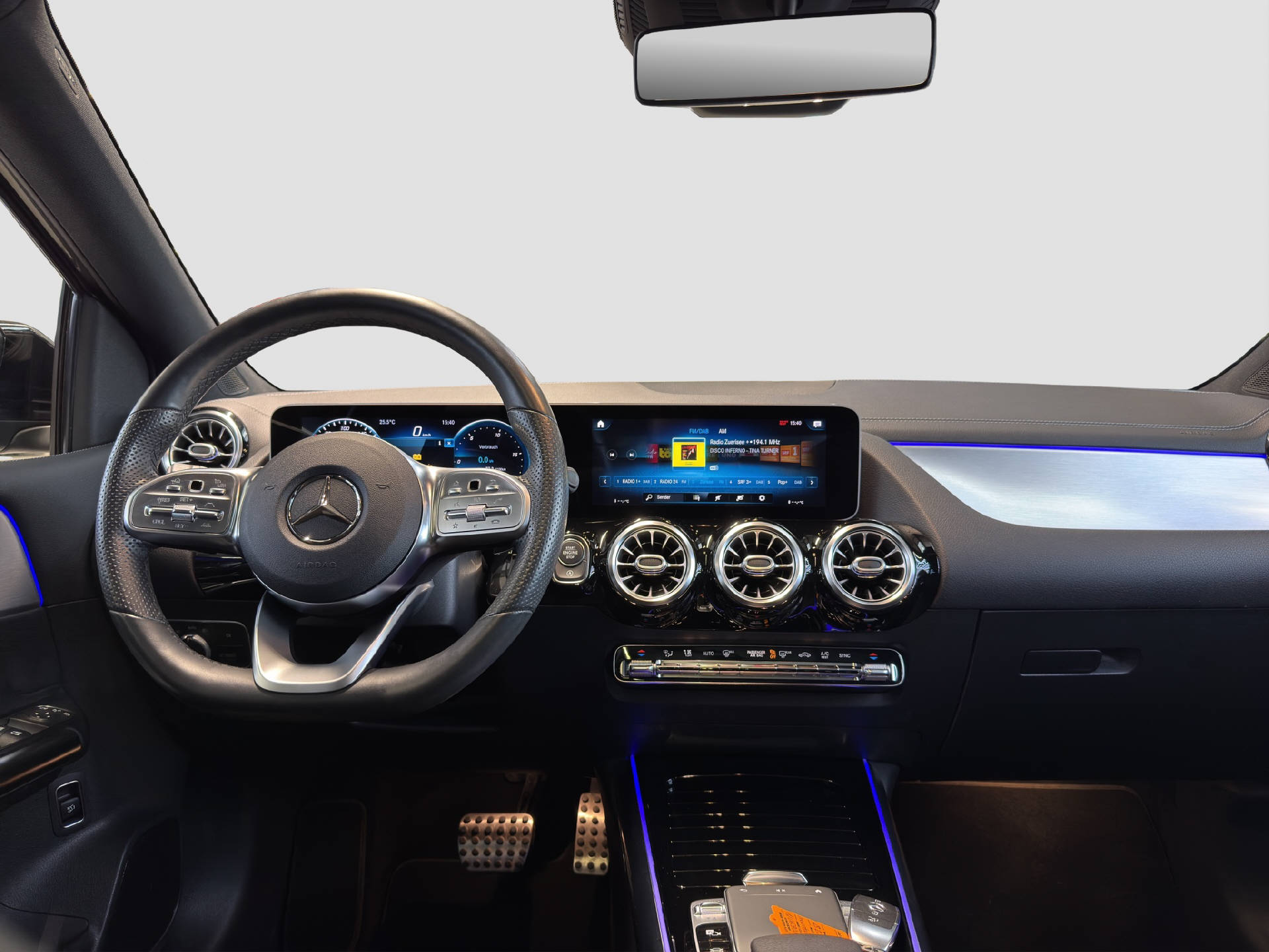 MERCEDES-BENZ B 250 AMG Line 4MATIC-image-7