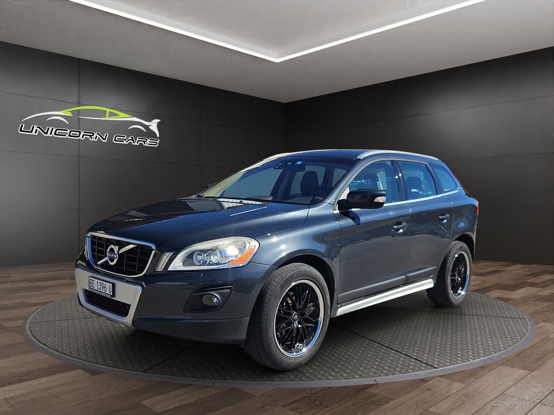 VOLVO XC60 T6 AWD Summum Geartronic-showroom-element-1