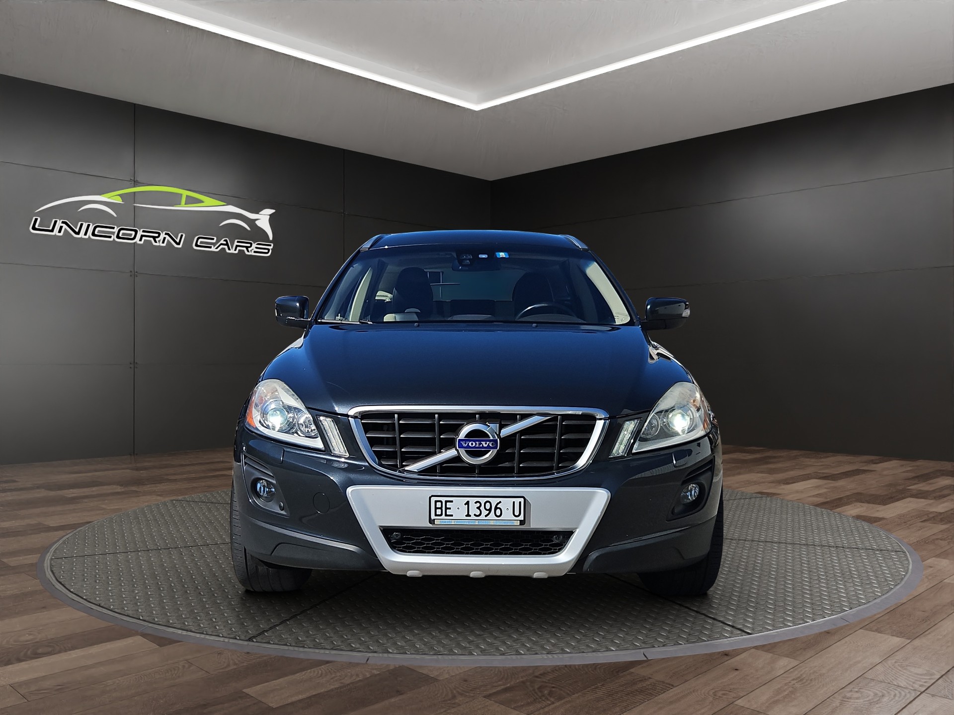 VOLVO XC60 T6 AWD Summum Geartronic-showroom-element-2