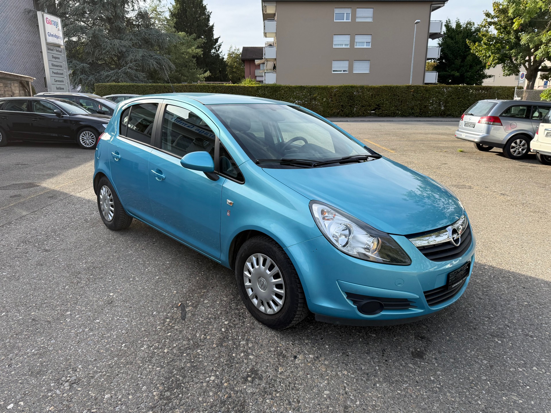 OPEL Corsa 1.4 TP Anniversary Automatic-showroom-element-1