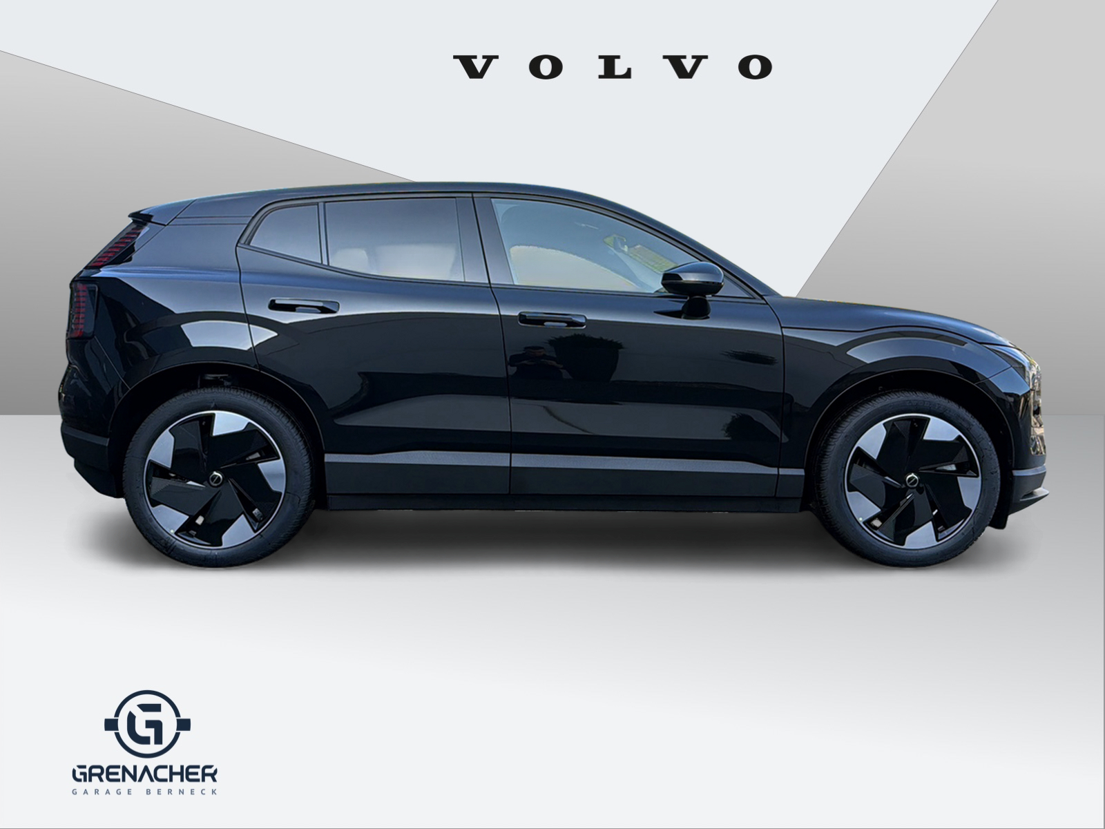 VOLVO EX30 P8 Plus AWD-showroom-element-2