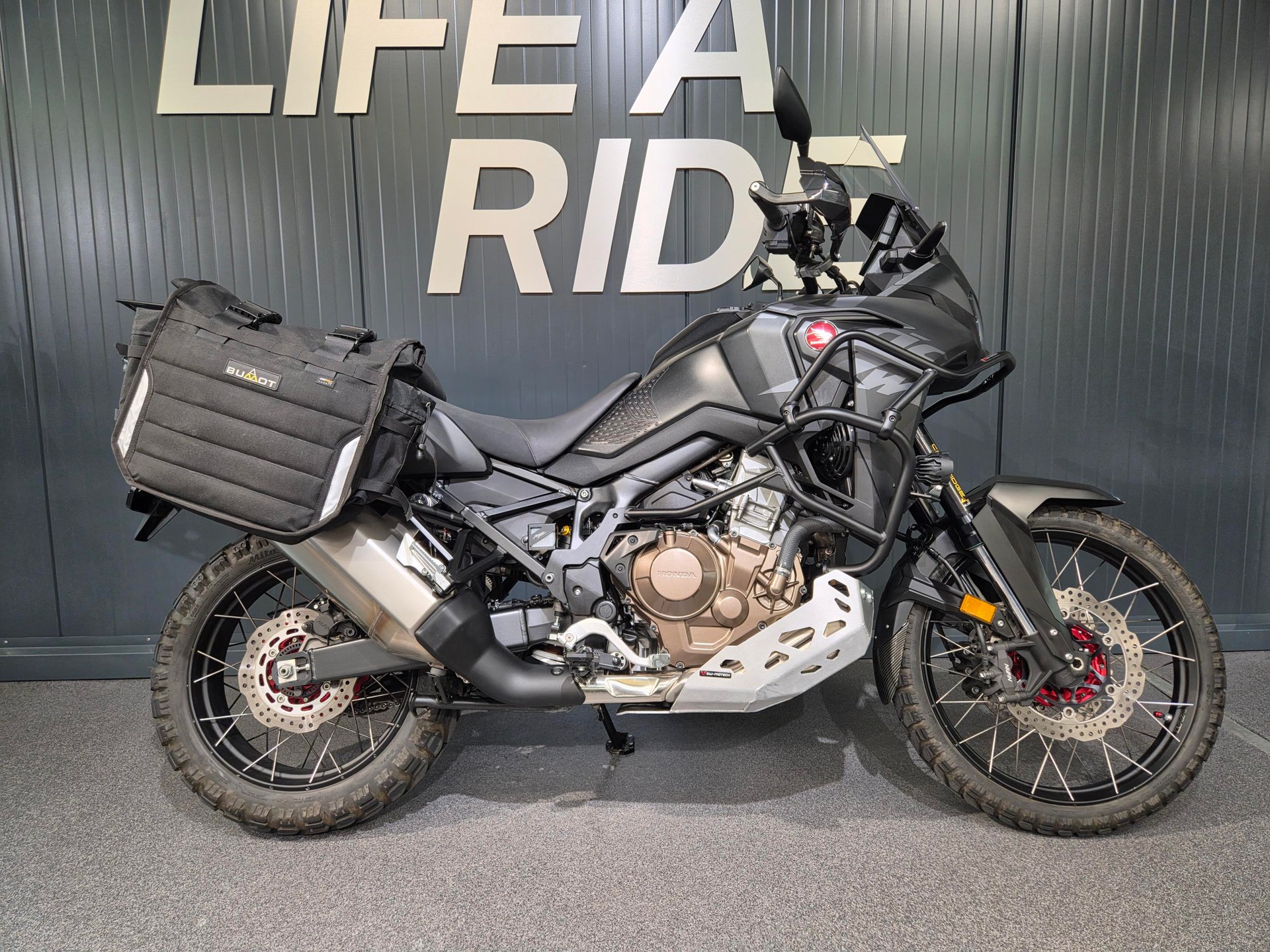 HONDA CRF 1100 Africa Twin