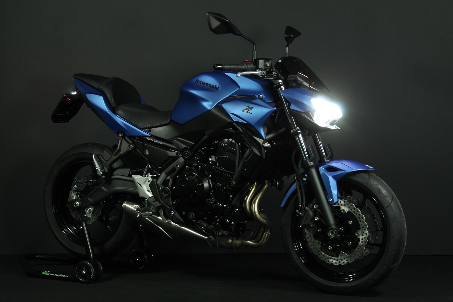 KAWASAKI Z 650 (50/35 KW) *Blue Horizon* Level 1-image-2