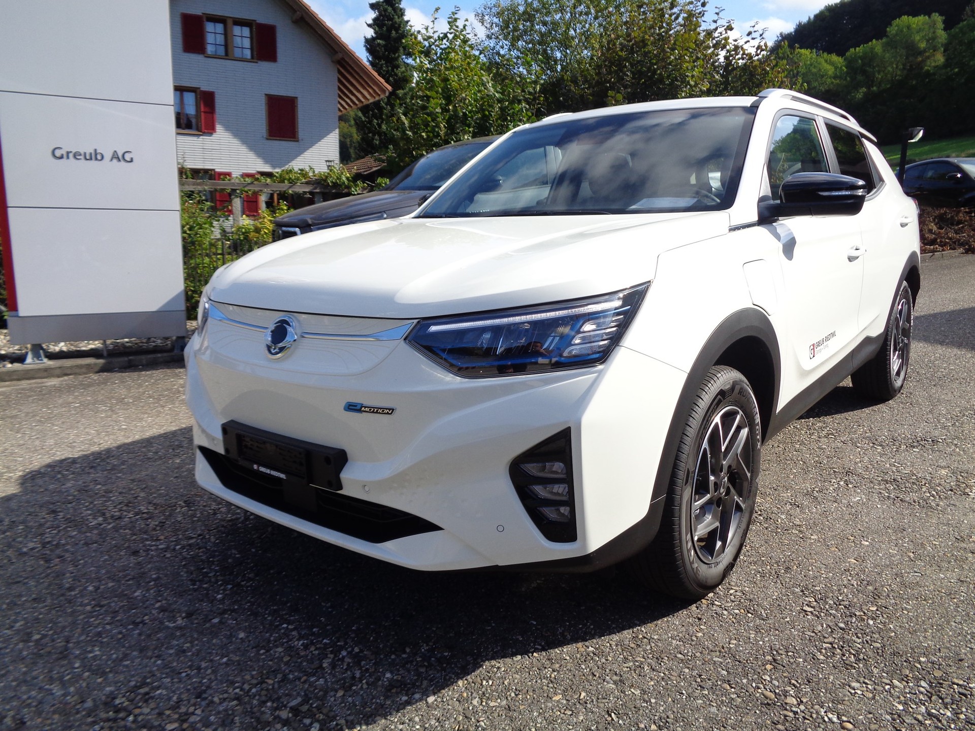 KGM-SsangYong Korando eMotion Titanium
