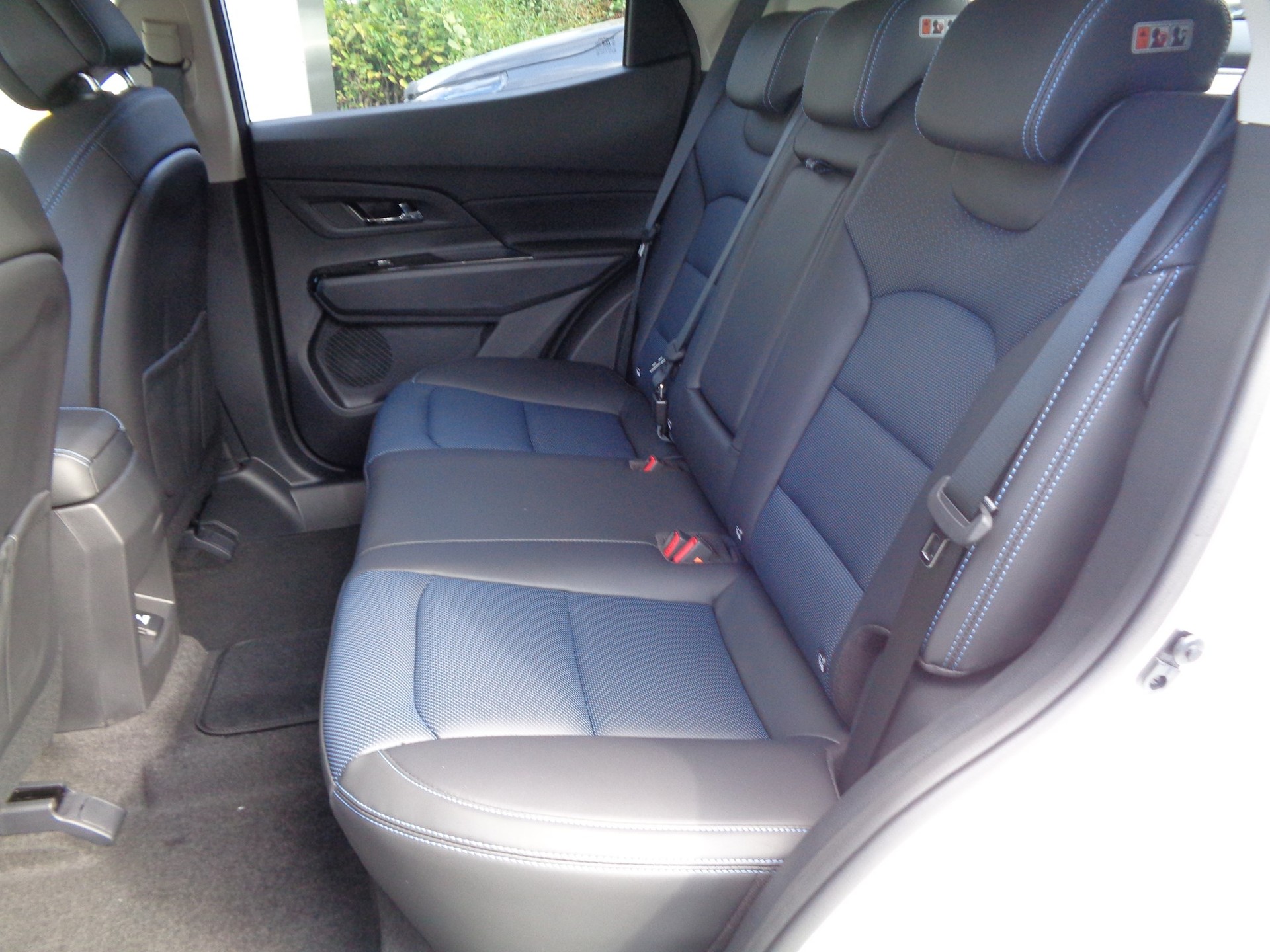 KGM-SsangYong Korando eMotion Titanium-image-8